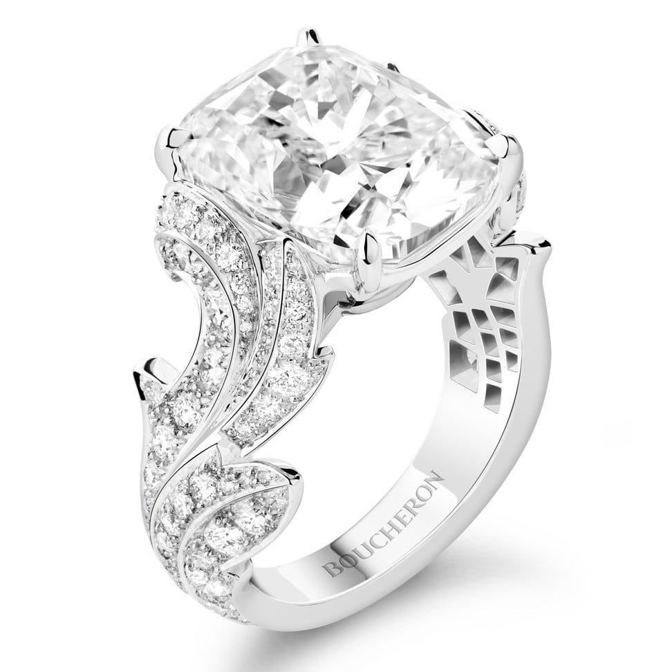 The Colonne d’Acanthe white gold ring set with a 10.08 carat cushion diamond, paved with diamonds