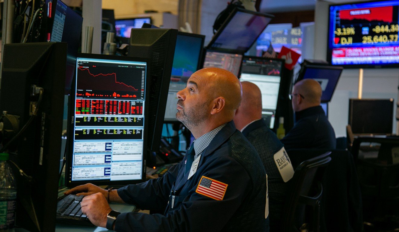 Traders at the New York Stock Exchange on Monday. Photo: Xinhua
