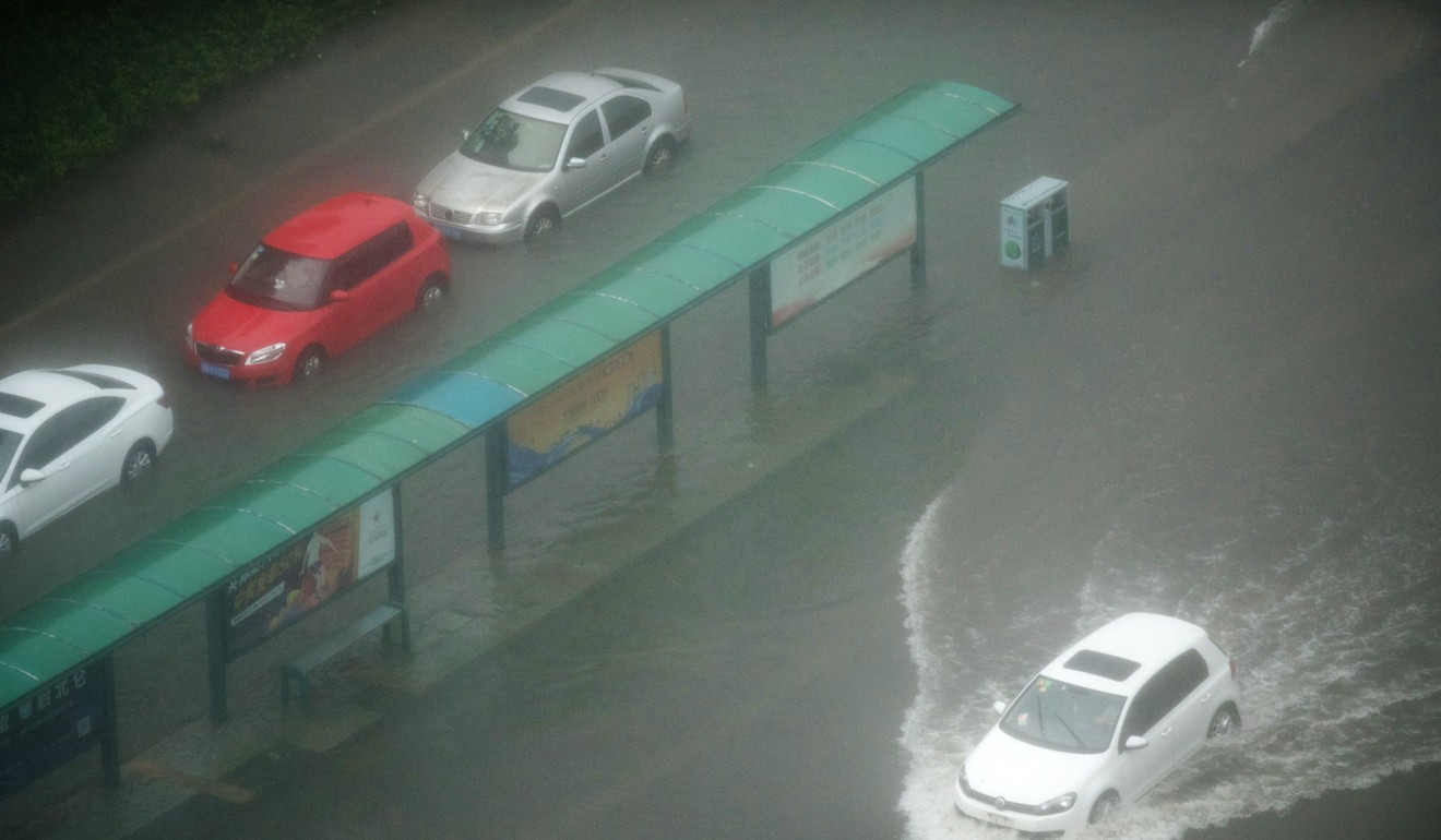 The typhoon caused extensive disruption to roads, railways and flights. Photo: Xinhua