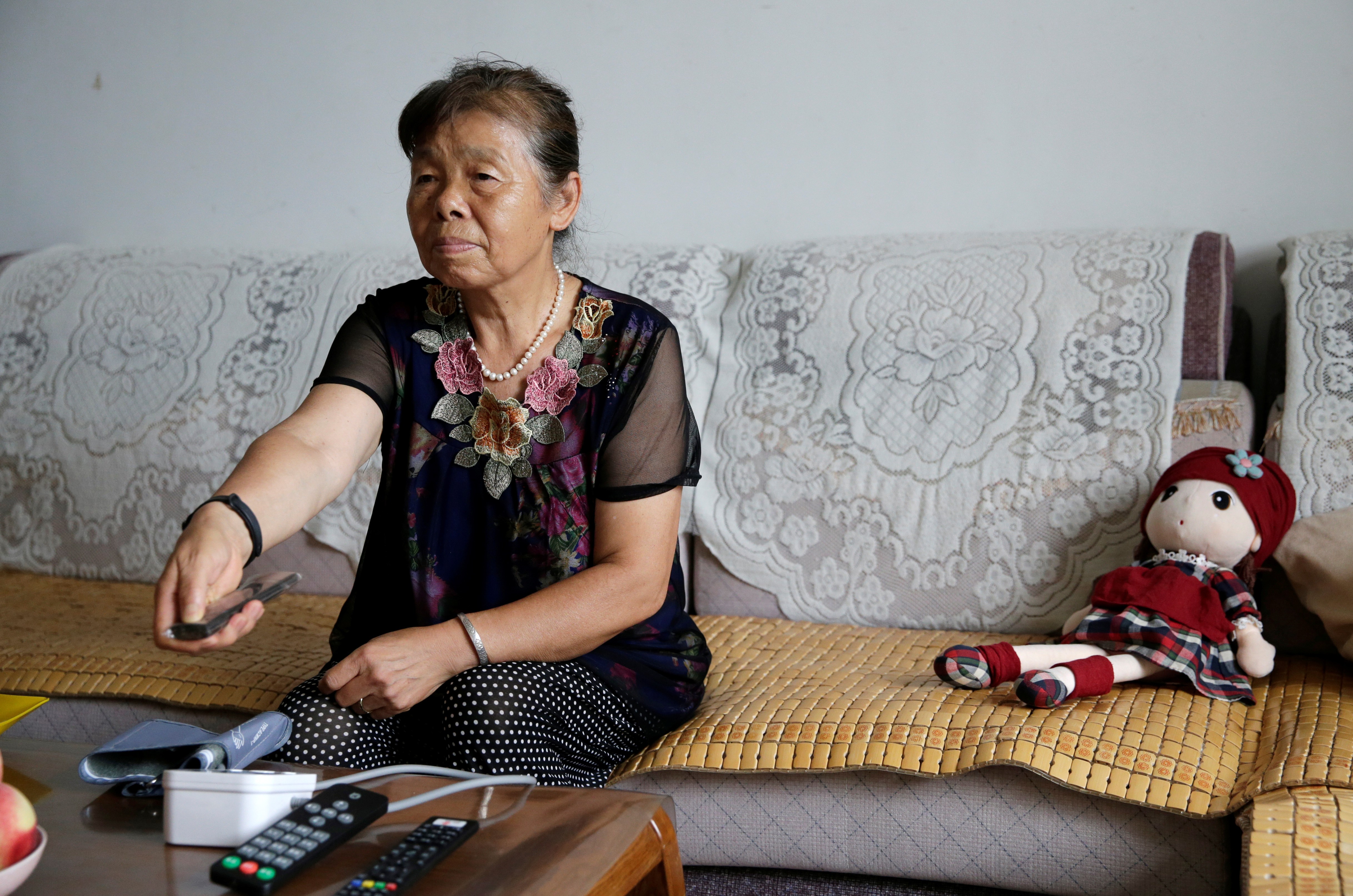 Cheap Home Care For The Elderly China Tech Makes Inroads