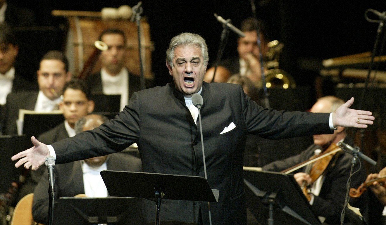 Domingo sings in 2004. Photo: AP