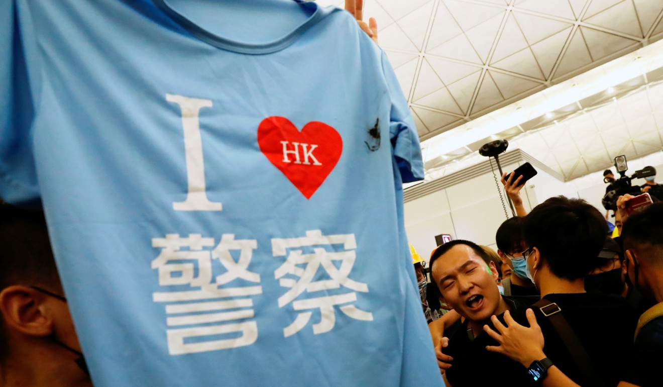 The light-blue T-shirt found in Fu Guohao’s bag. Photo: Reuters