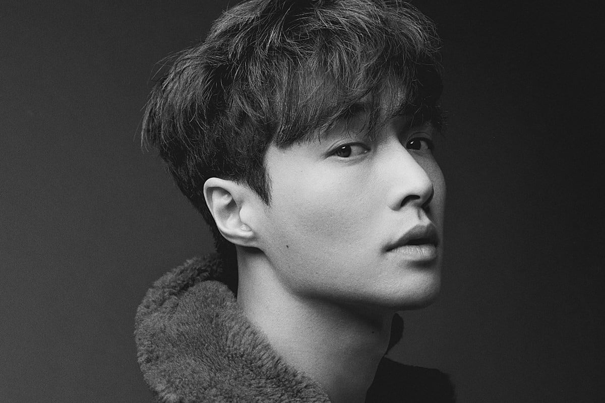 K-pop star Lay Zhang Yixing has been in the headlines recently after dropping Samsung over a territory row and warning Calvin Klein to respect ‘one China’ policy.