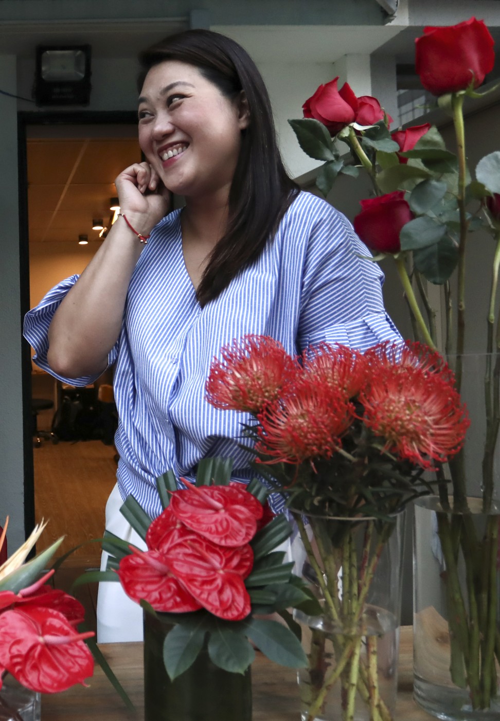 Ellna Yu Chun-ha loves buying flowers. Photo: Jonathan Wong