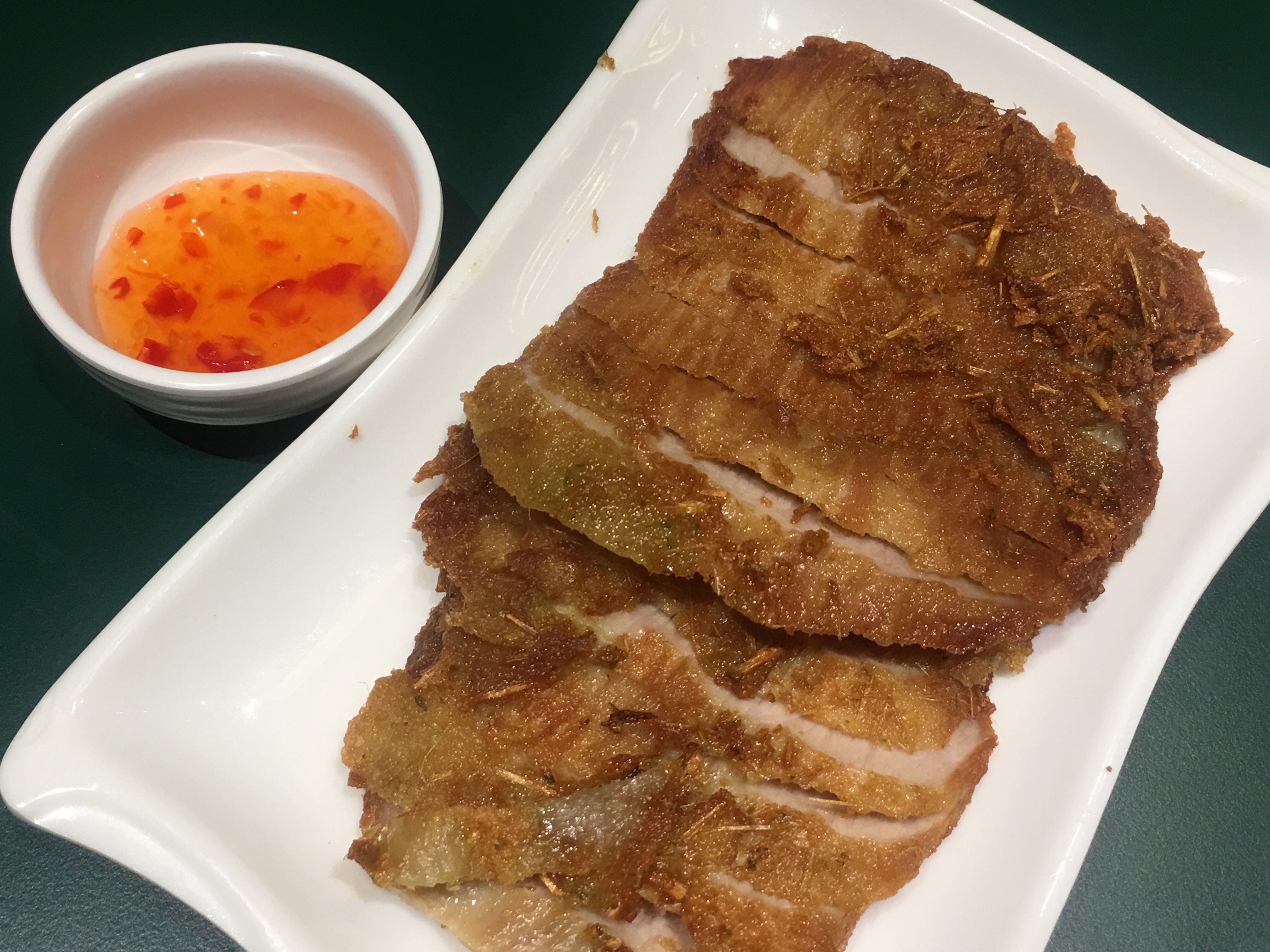 Gold Mui Kee’s speciality Thai-style roasted pork dish (HK$52). Photo: Oasis Li