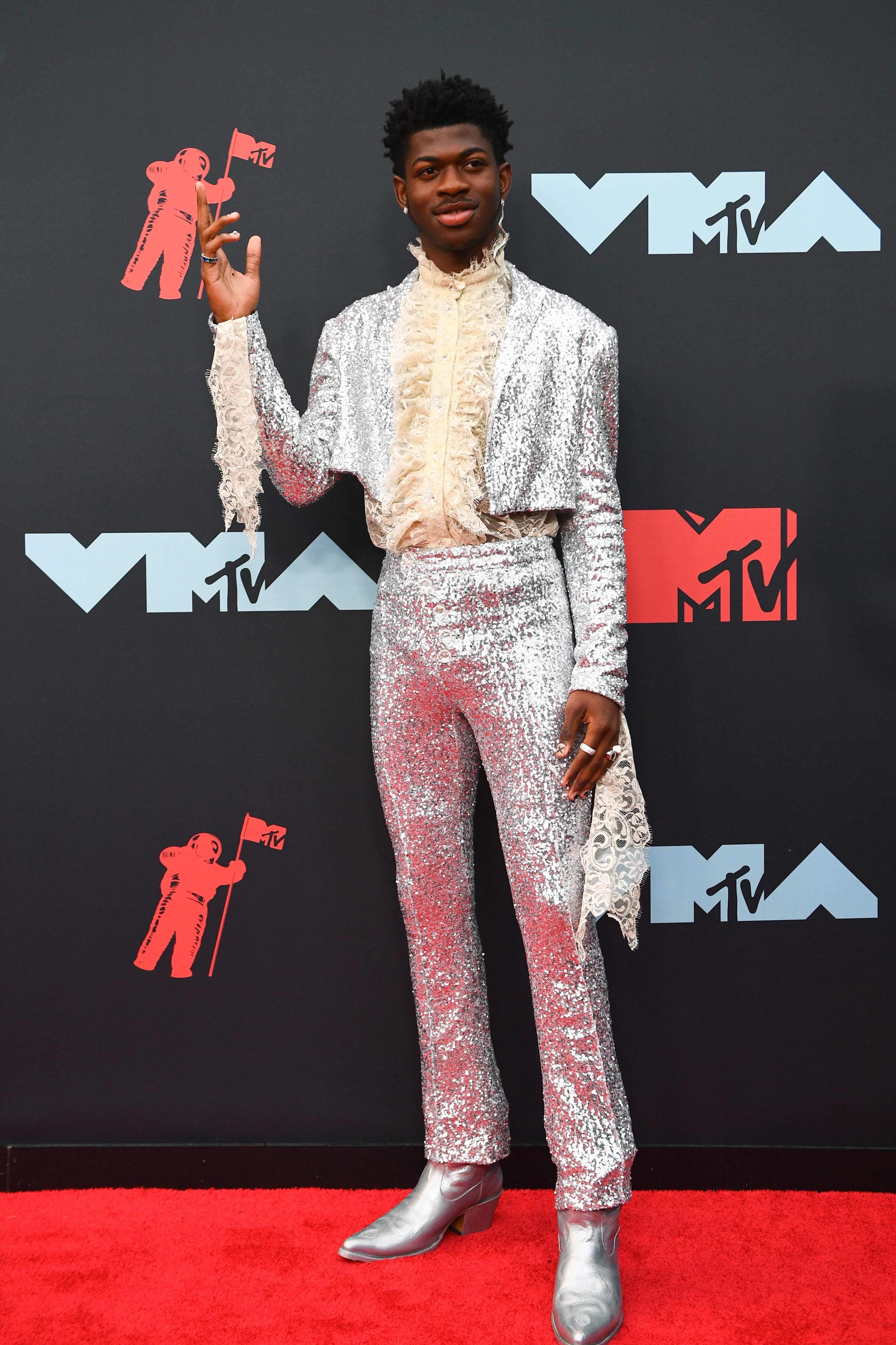 Sophie Turner: 2019 MTV VMAs Outfit