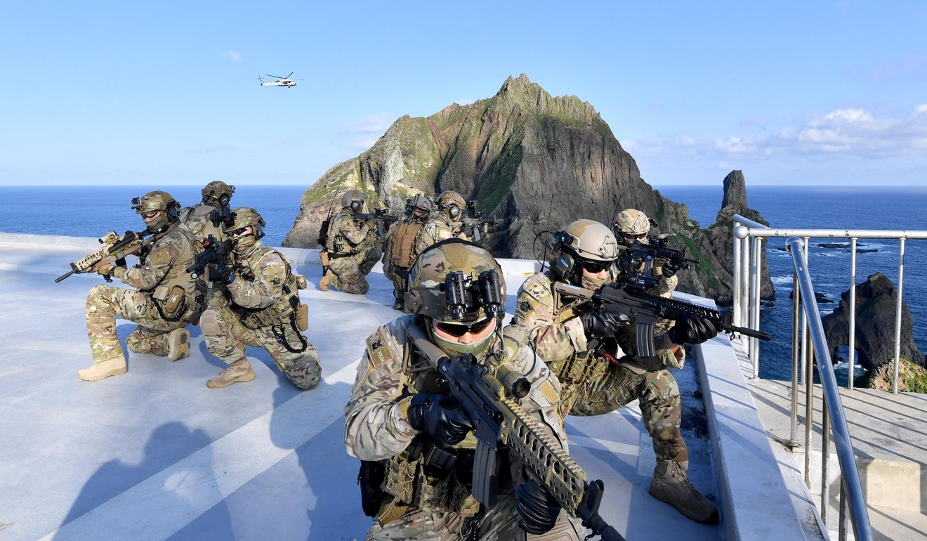 South Korean armed forces hold an exercise on islets known as Dokdo in Korean and Takeshima in Japan. Photo: EPA