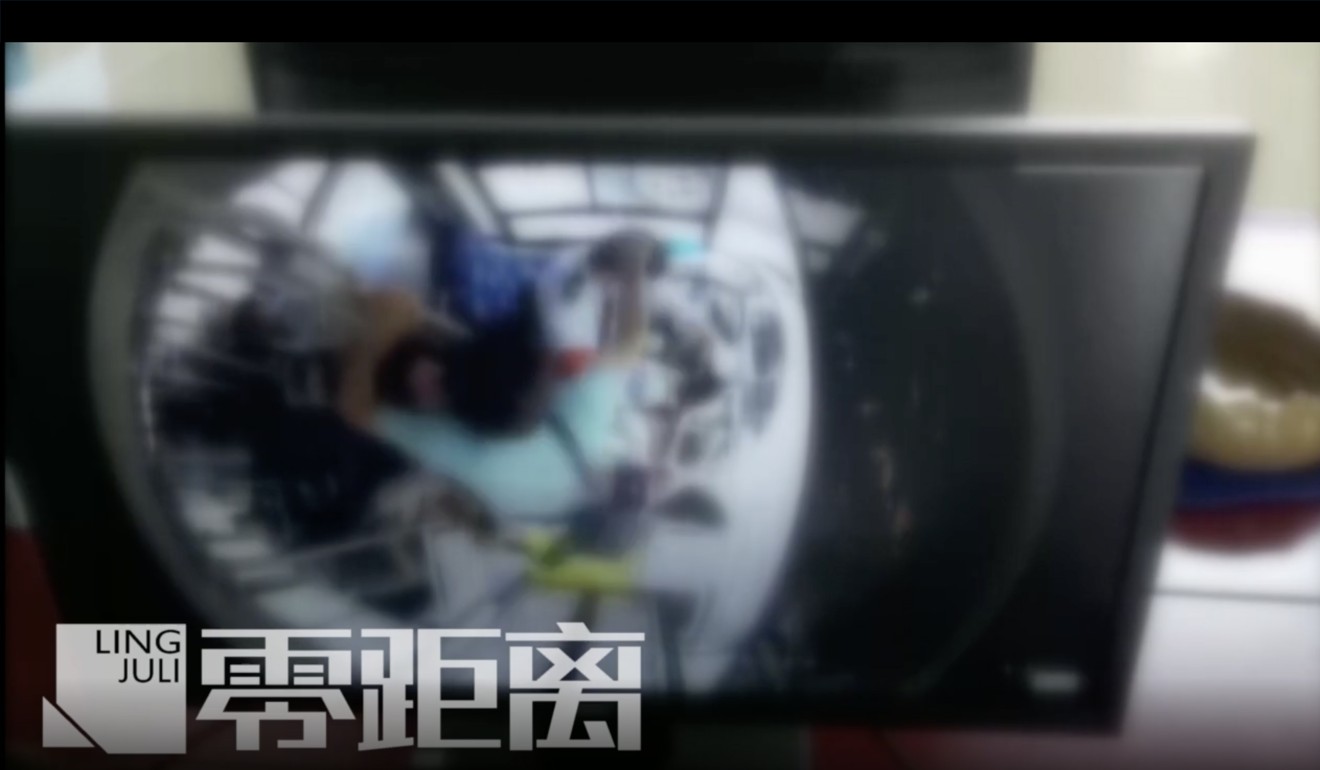 The attack was caught on the bus’s on-board security camera. Photo: Jiangsu TV