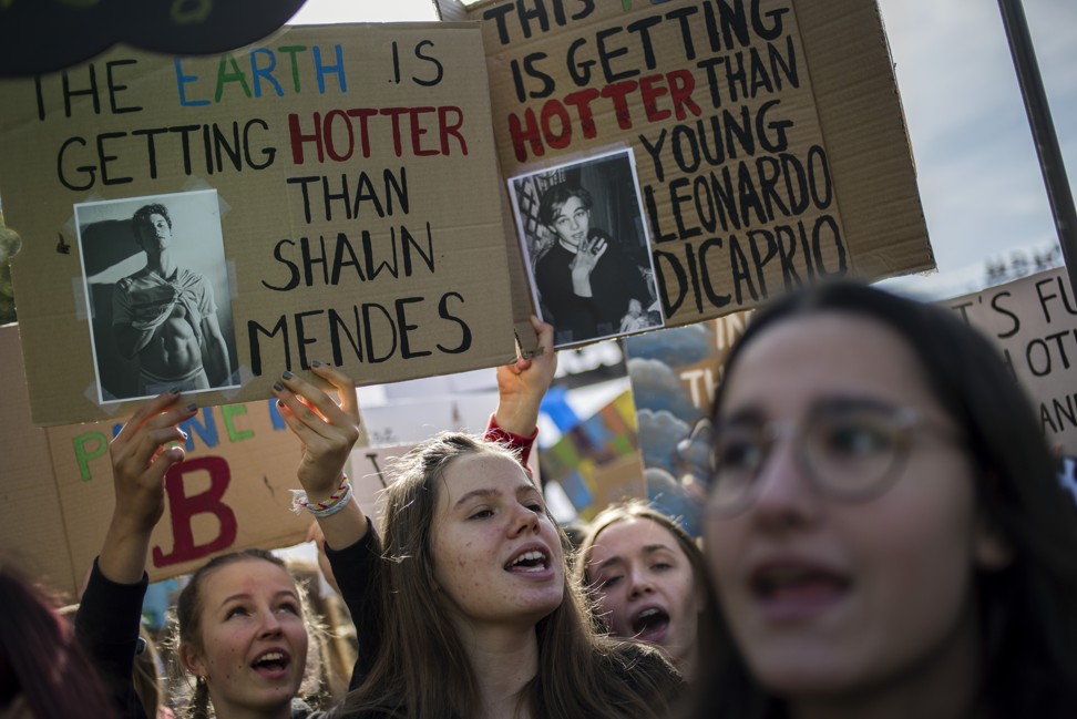 Youths march in a climate protest in Poland. Photo: dpa