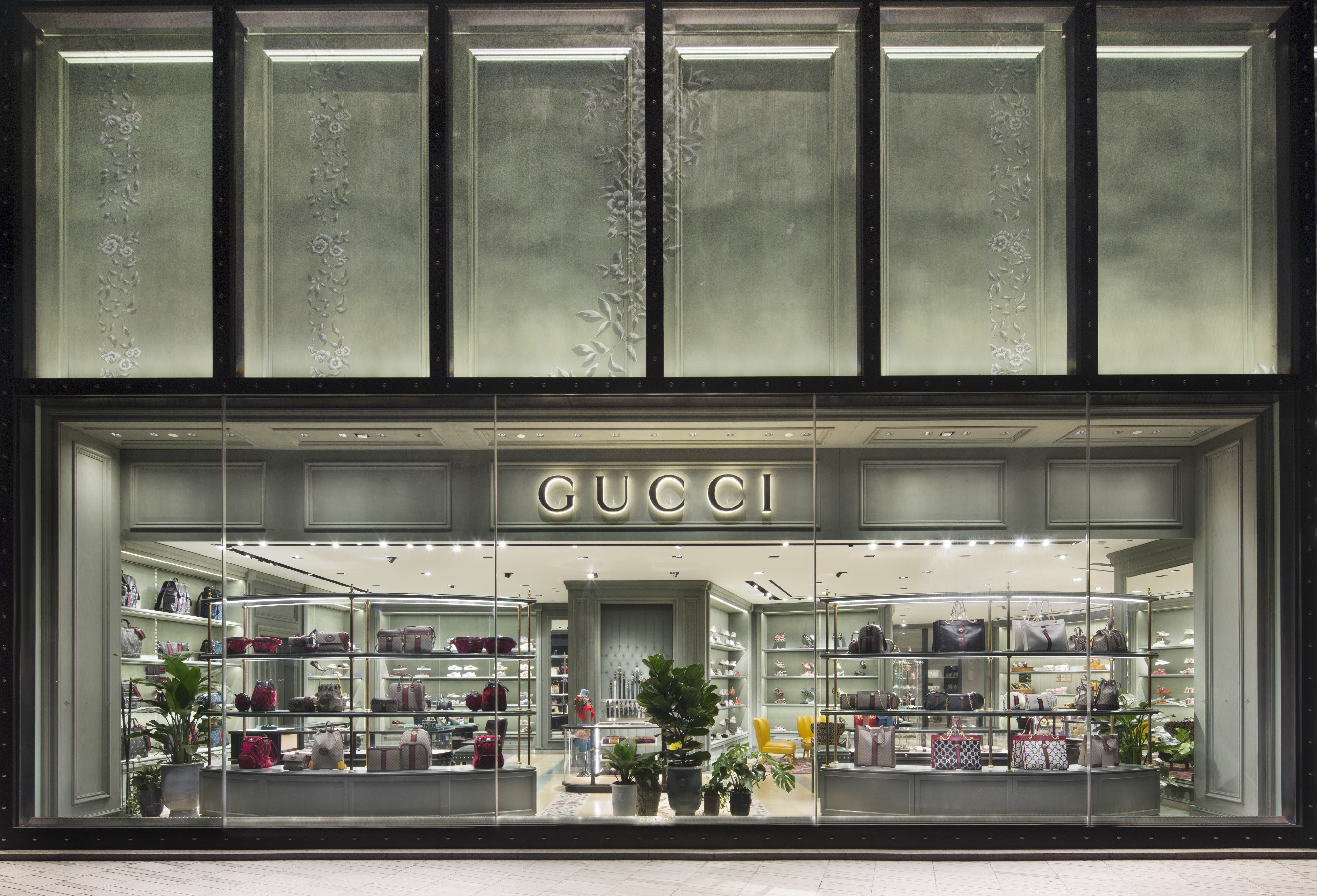nearest gucci store to my location