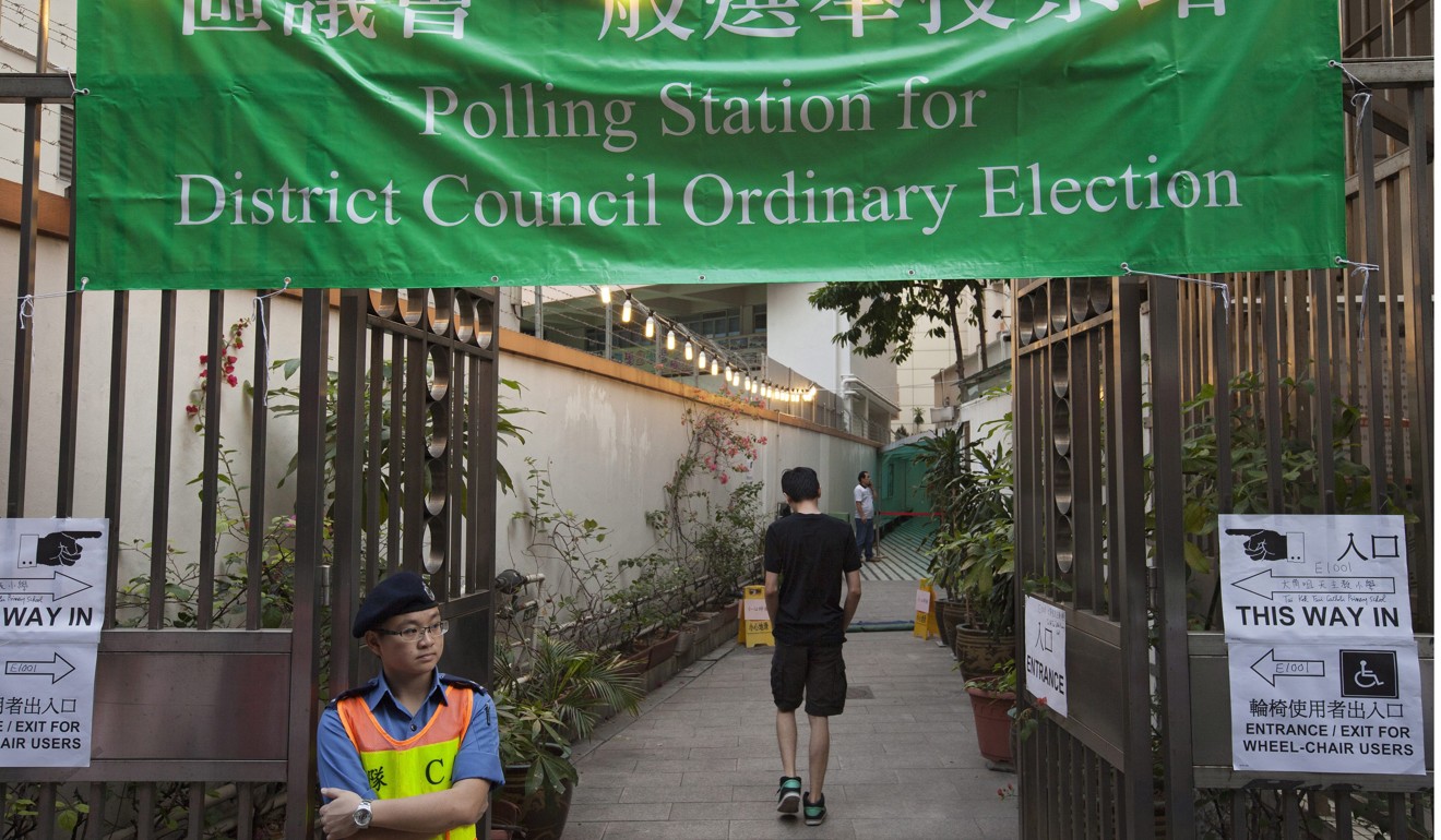Trouble at polling stations could result in election cancellations. Photo: EPA