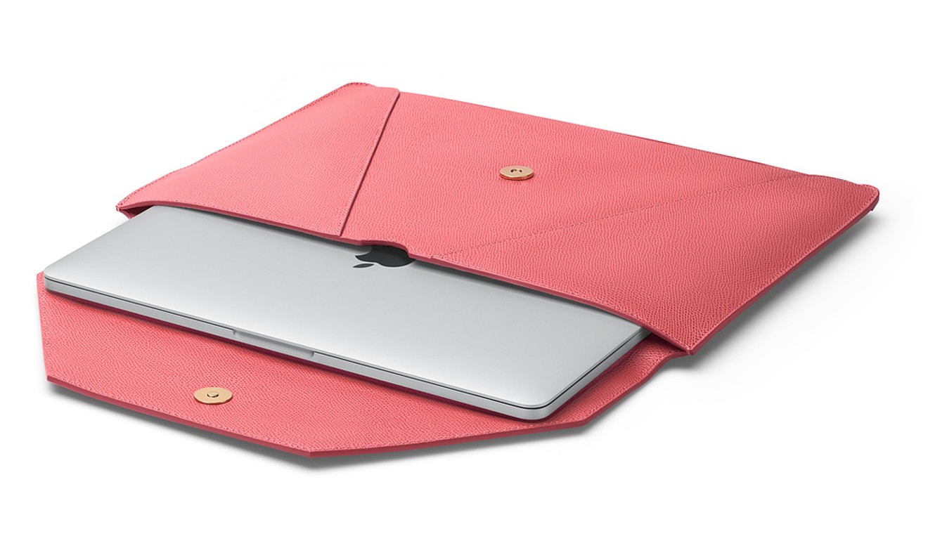 An envelope clutch for Apple from Senreve.