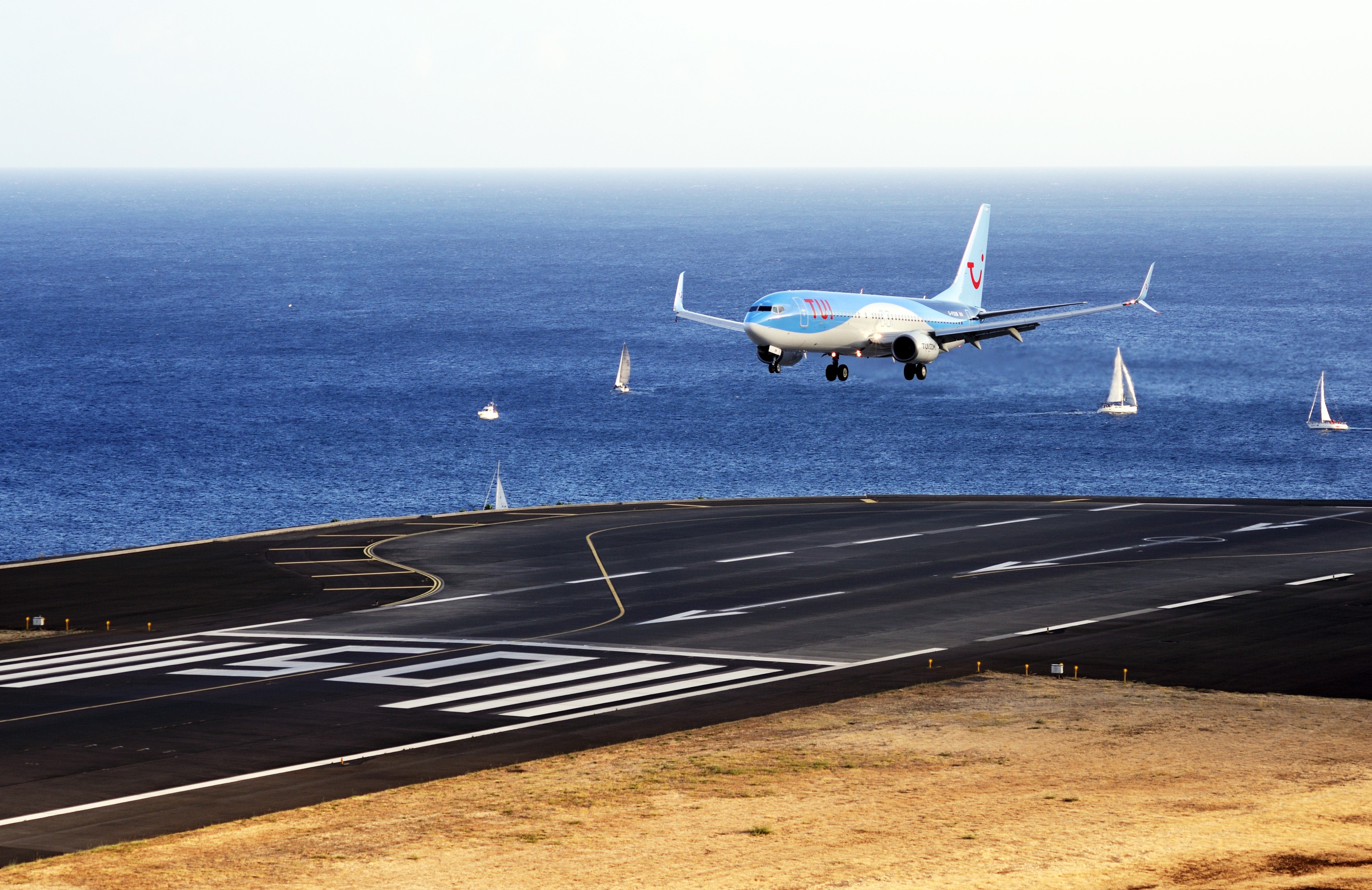 Why Madeira S Cristiano Ronaldo Airport In Portugal Is Called The Kai Tak Of Europe South China Morning Post