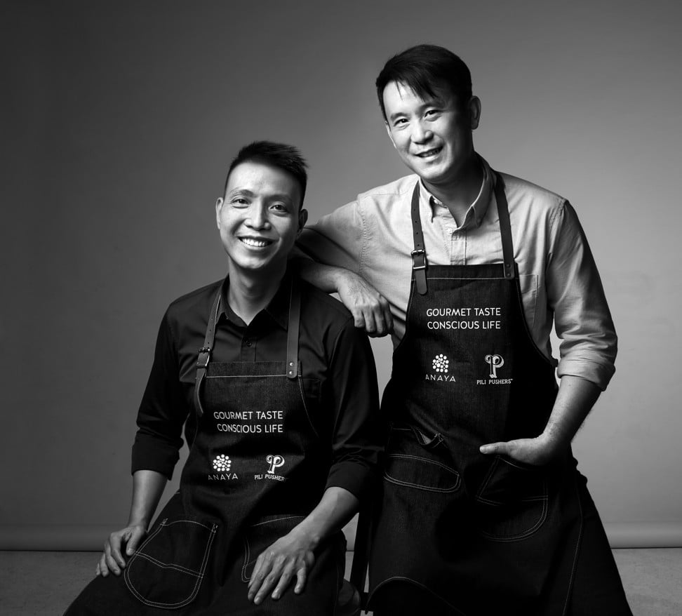 Terry Tong Chieh Hsien (left) and Gary Chin Teck Chiang, founders of Pili Pushers in Singapore. Photo: Pili Pushers