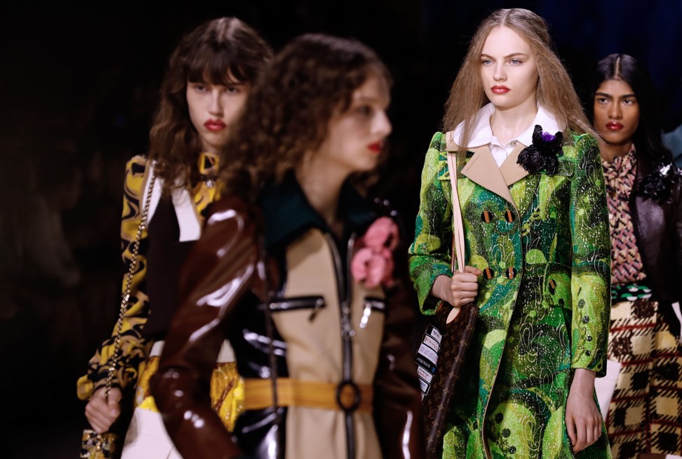 Opinion: For sustainable fashion weeks, ditch the limo, take the subway ...