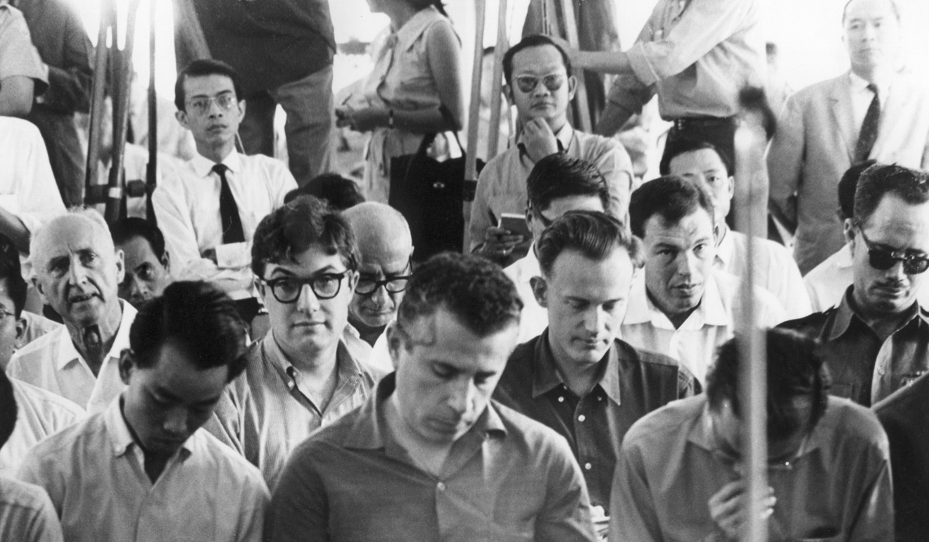 Journalists attend a briefing by military officers in Saigon, Vietnam, in 1963. Photo: AP
