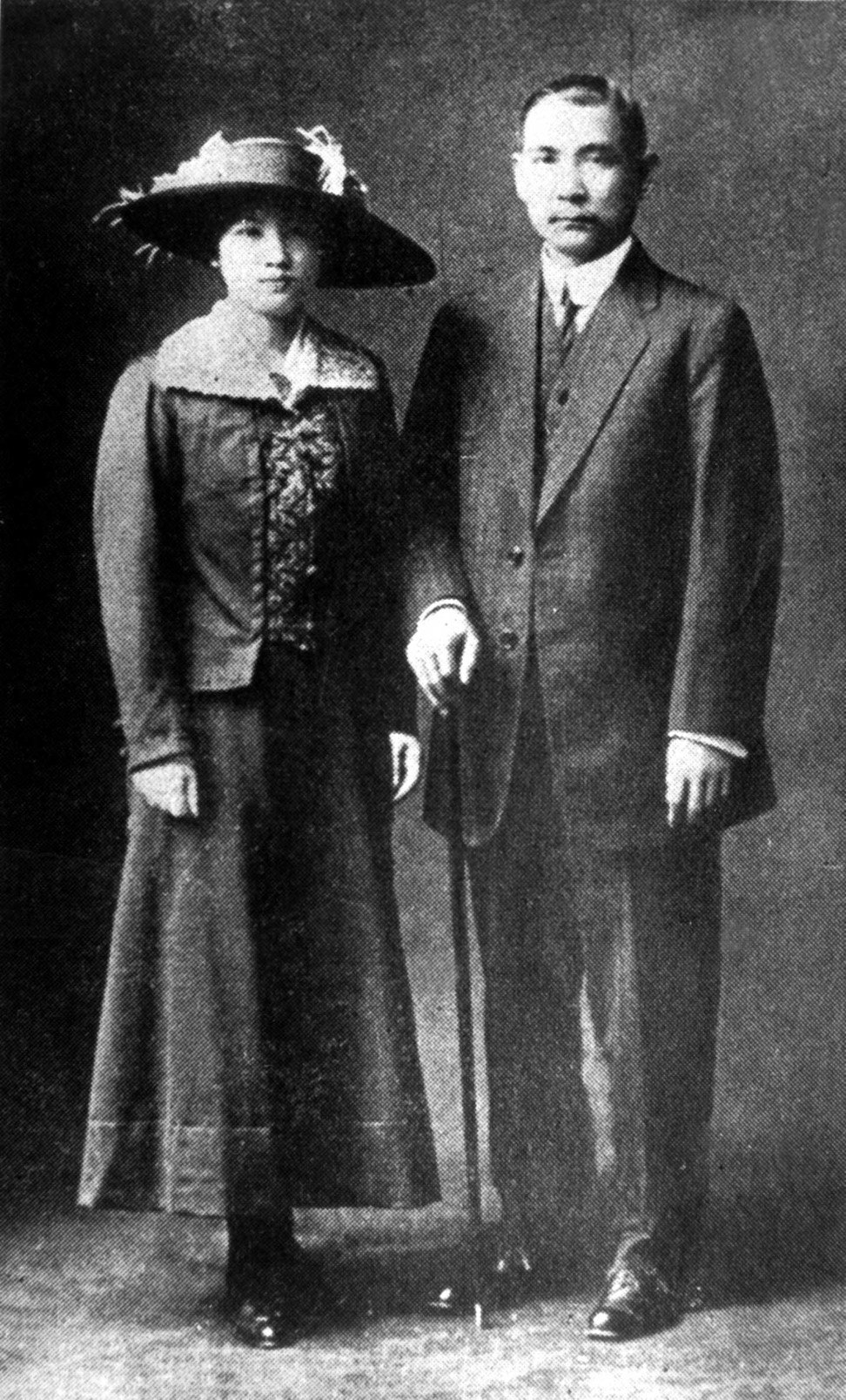 “Red Sister” Soong Ching-ling with her husband, Sun Yat-sen.