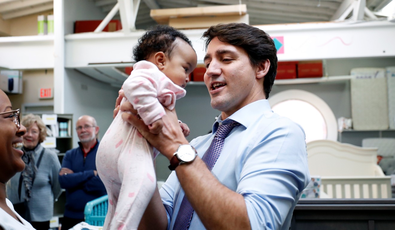 Prime Minister Justin Trudeau campaigns in Whitby, Ontario. Photo: Reuters