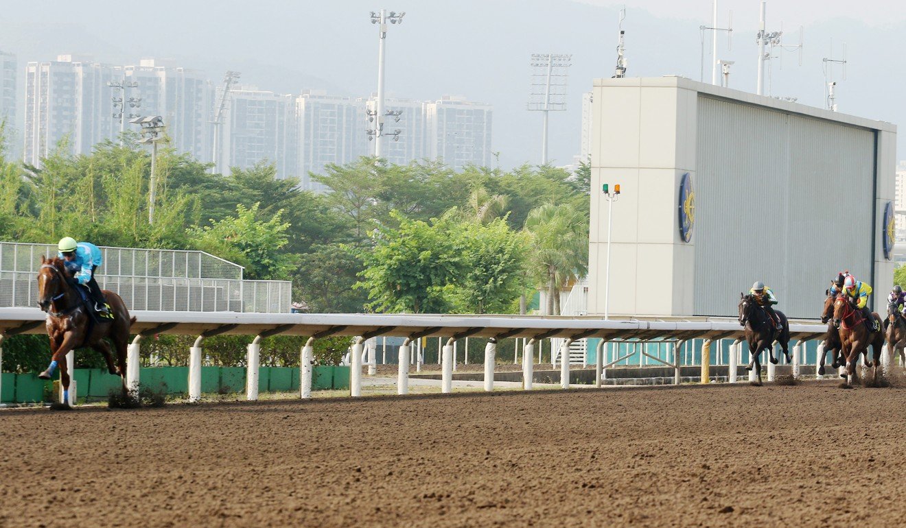 Yee Cheong Baby smashes his rivals in a barrier trial.
