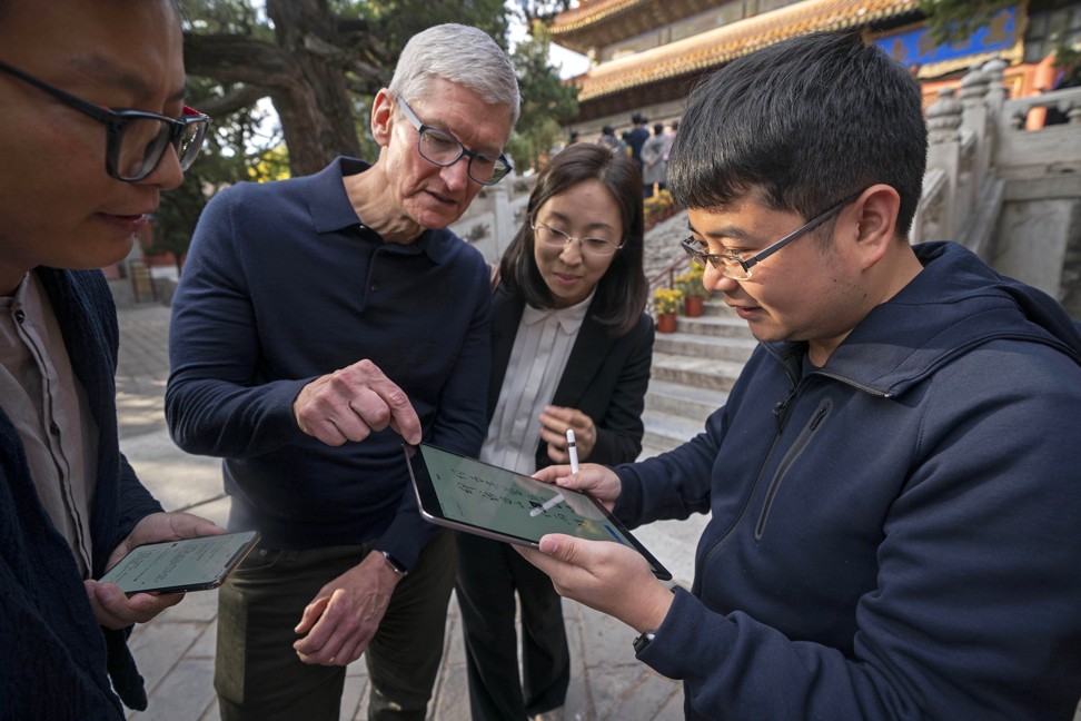 Tim Cook replaced Steve Jobs as Apple CEO in August 2011. Photo: Xinhua