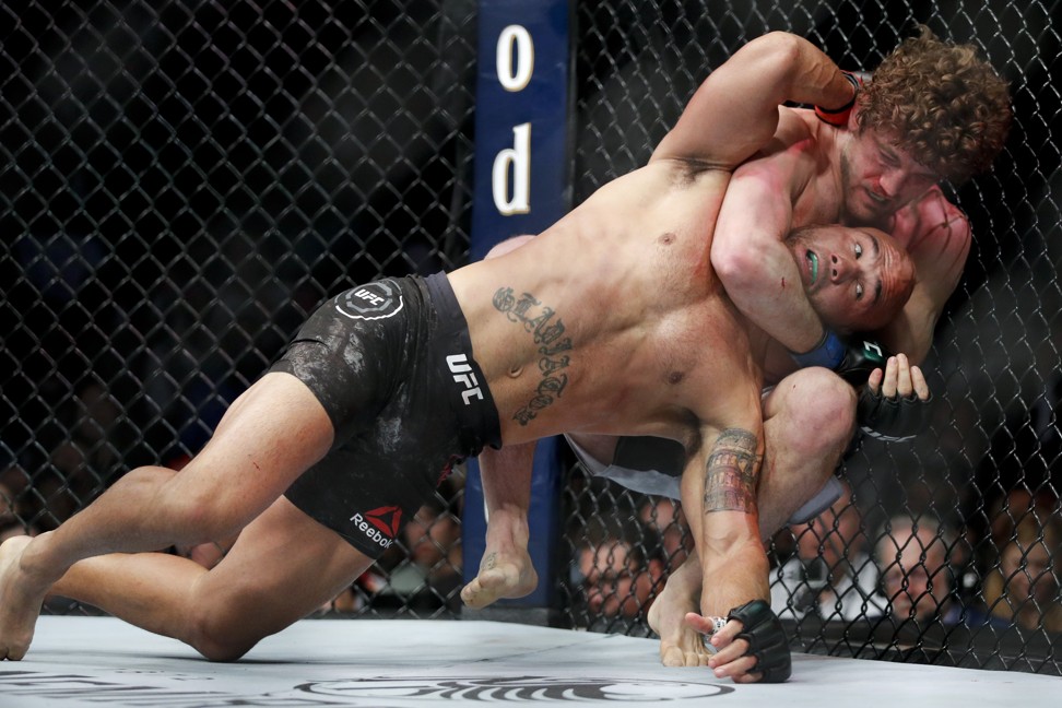 Ben Askren chokes Robbie Lawler on his UFC debut. Photo: AP