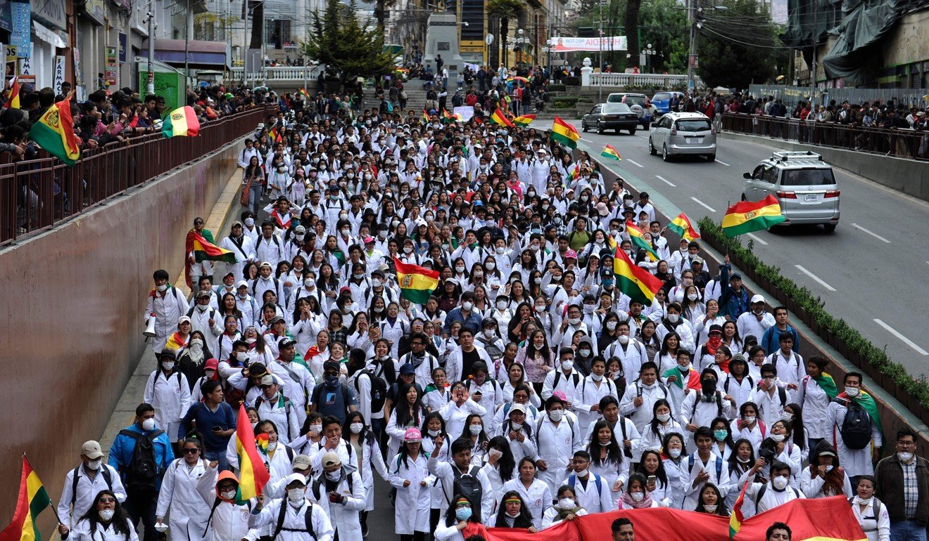 Bolivians Bang On Pots And Pans In Fifth Day Of Protest At President ...