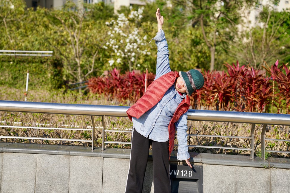 A woman exercises in Lai Chi Kok. Photo: Shutterstock