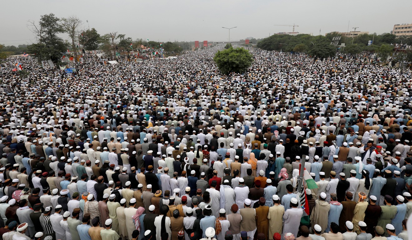 The protesters offer Friday prayers in Islamabad. Photo: Reuters