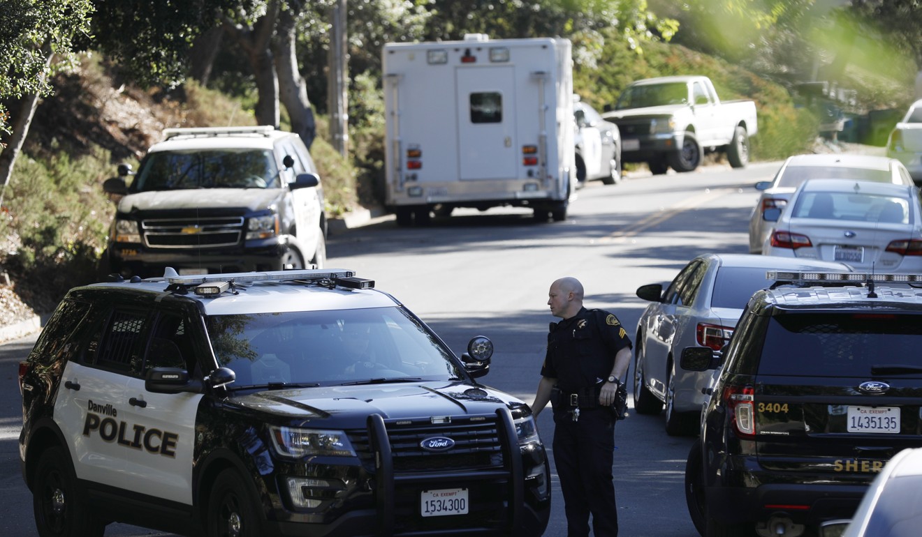 A police officer at the site of a shooting incident in Orinda. Photo: Xinhua