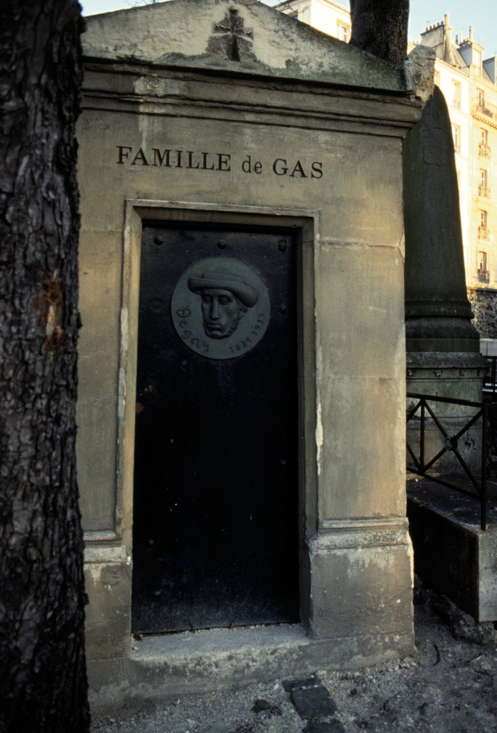 The tomb of Degas in Montmartre, France. Photo: Alamy