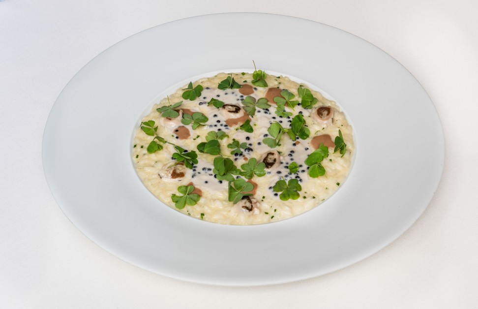Seta’s executive chef, Antonio Guida, celebrates the occasion with a special dish inspired by the room: risotto with oyster, caviar and wood sorrel.