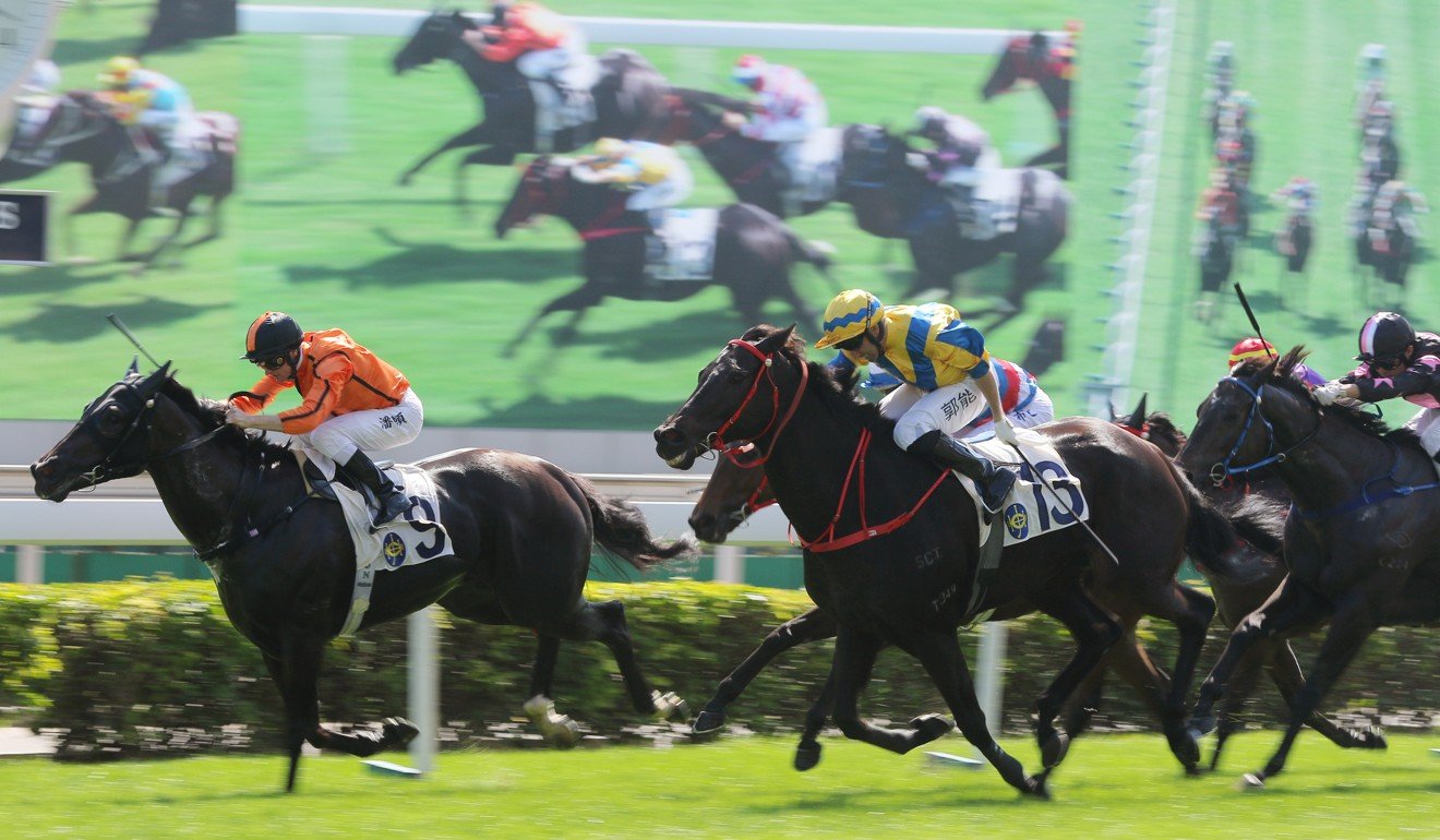 Simple Spectacular bolts clear at Sha Tin on Sunday.