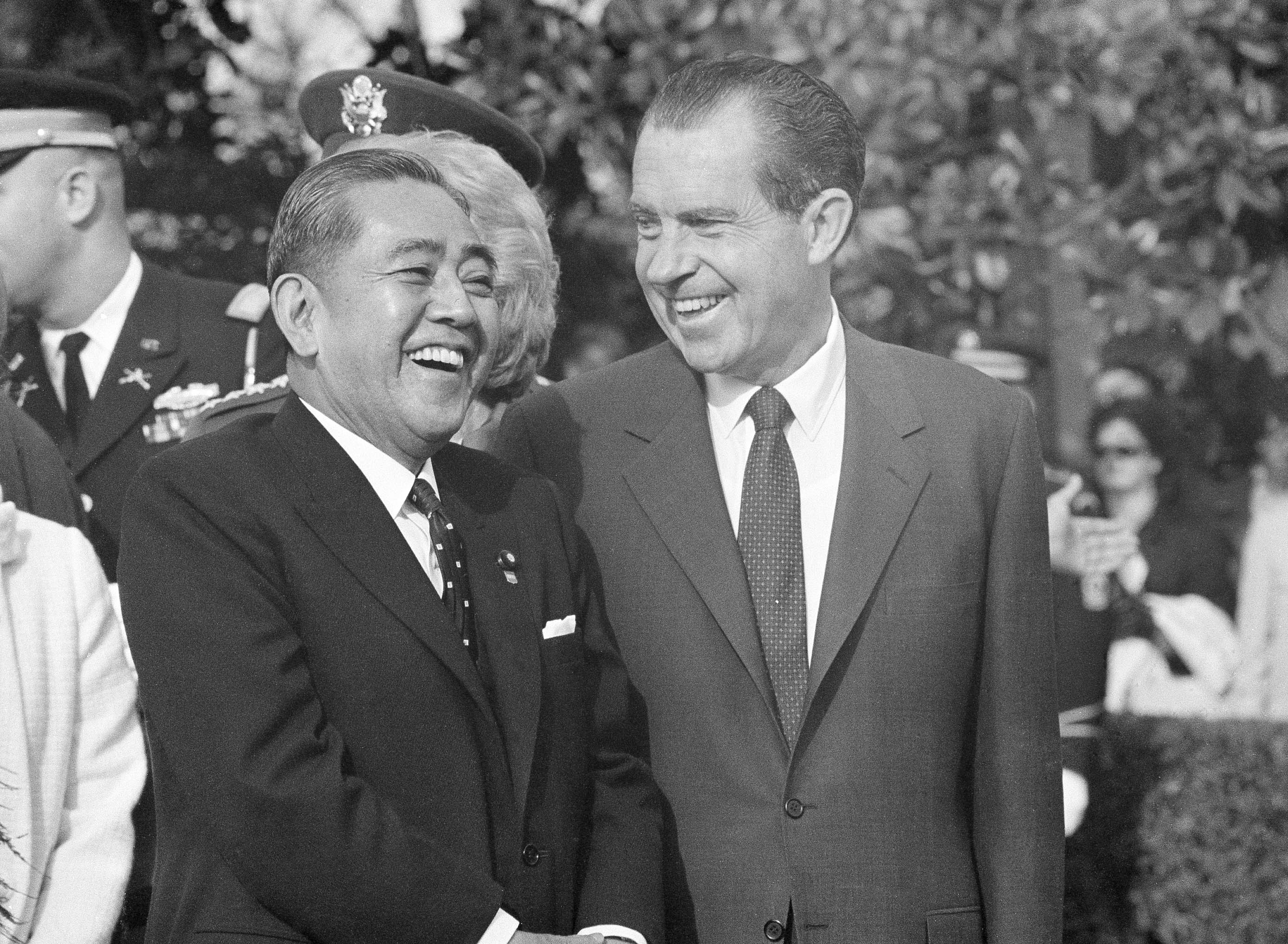 Ex-US president Nixon and Japan agreed to deny existence of secret