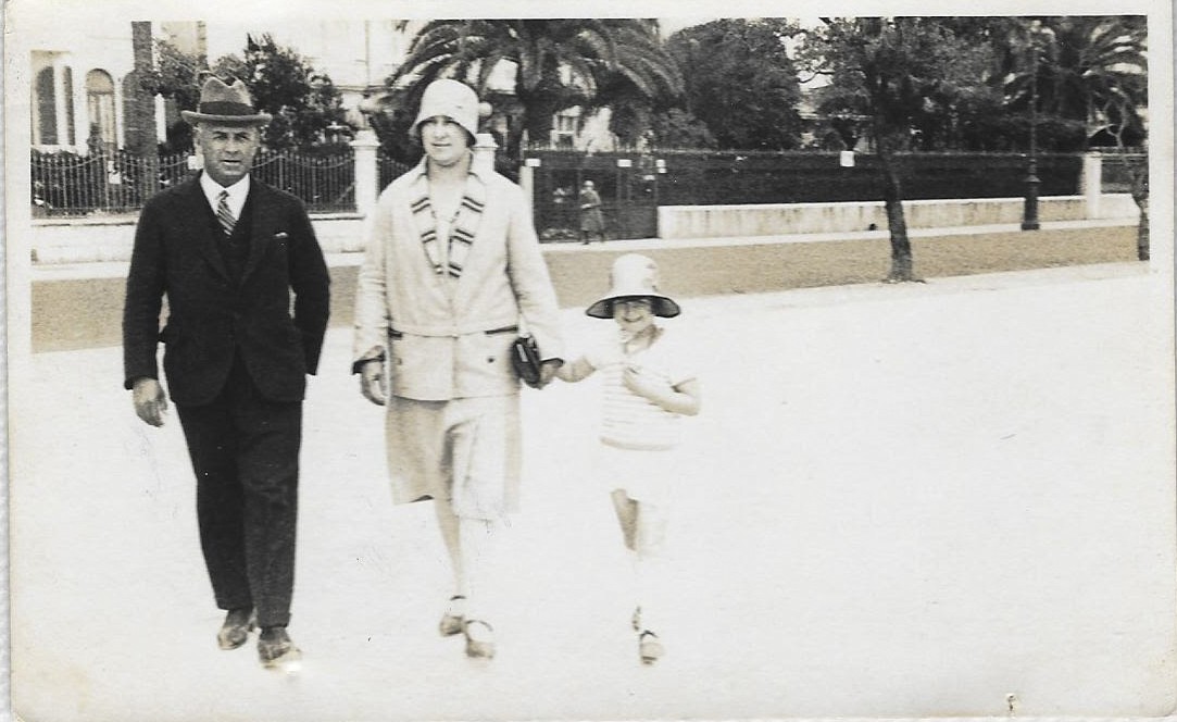 Frank Newman with his “second wife”, Nina, and their daughter, Kyra.