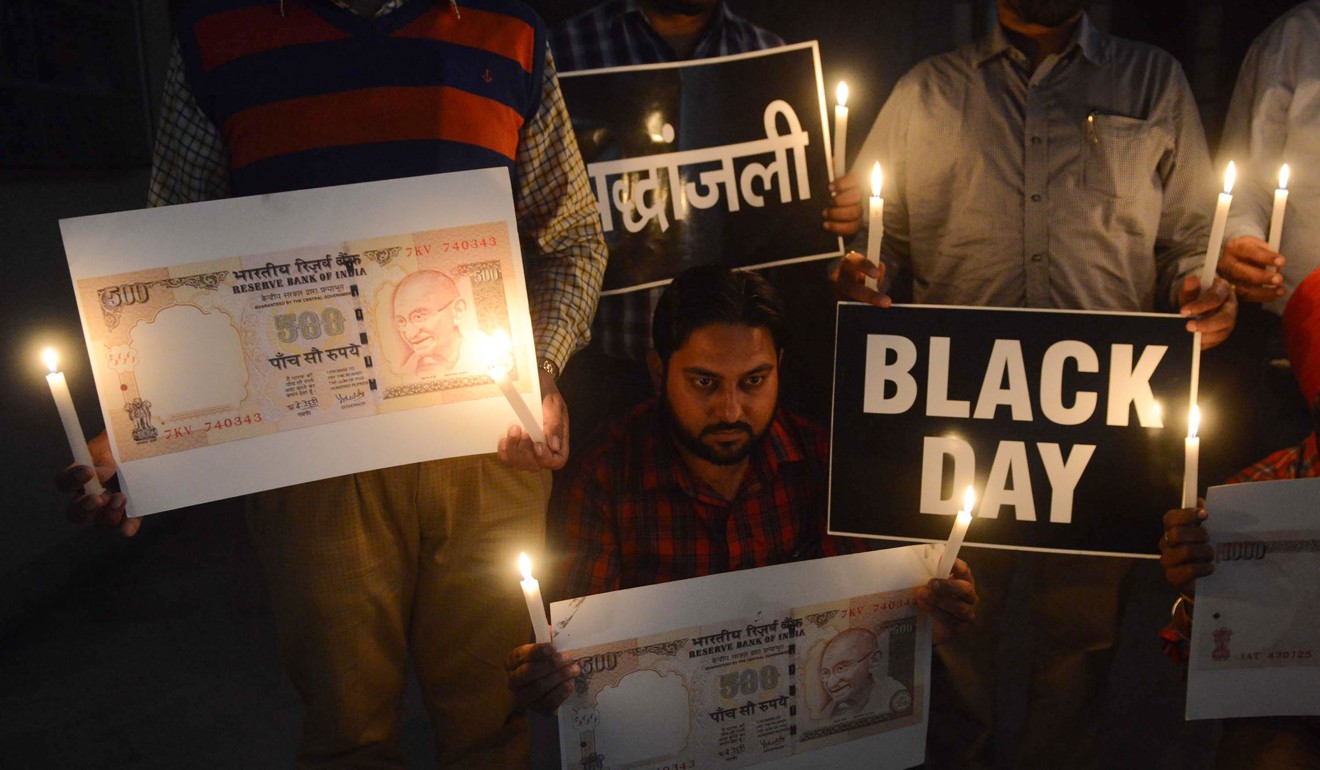 Indios se manifiestan contra la campaña de desmonetización del primer ministro Narendra Modi.  Foto: AFP
