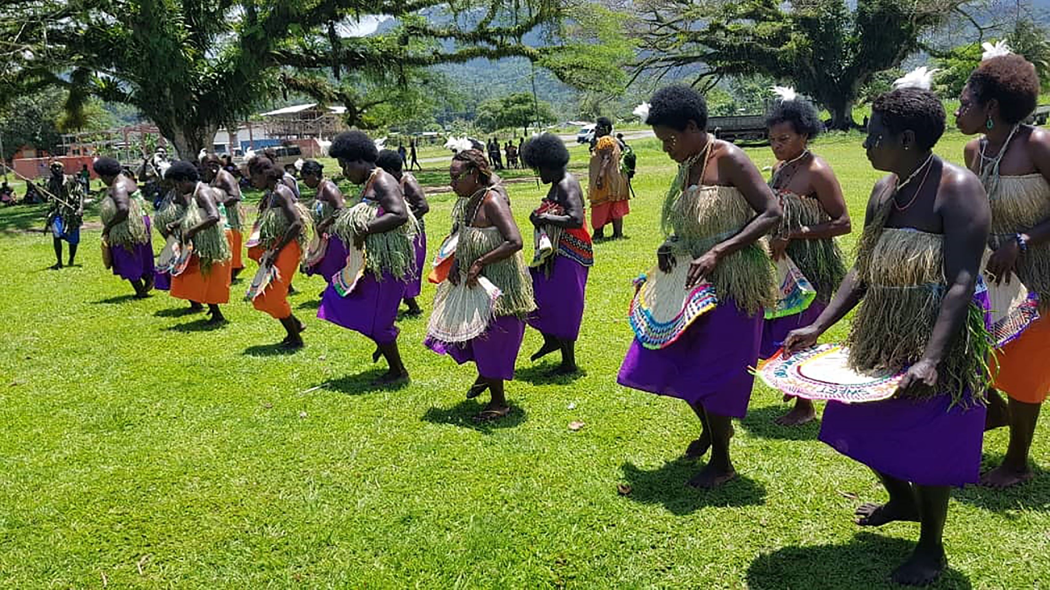 Ahead of Bougainville’s landmark independence vote, women dance at a November 6 reconciliation ceremony that brought together former enemies in a decade-long civil war. Photo: AFP