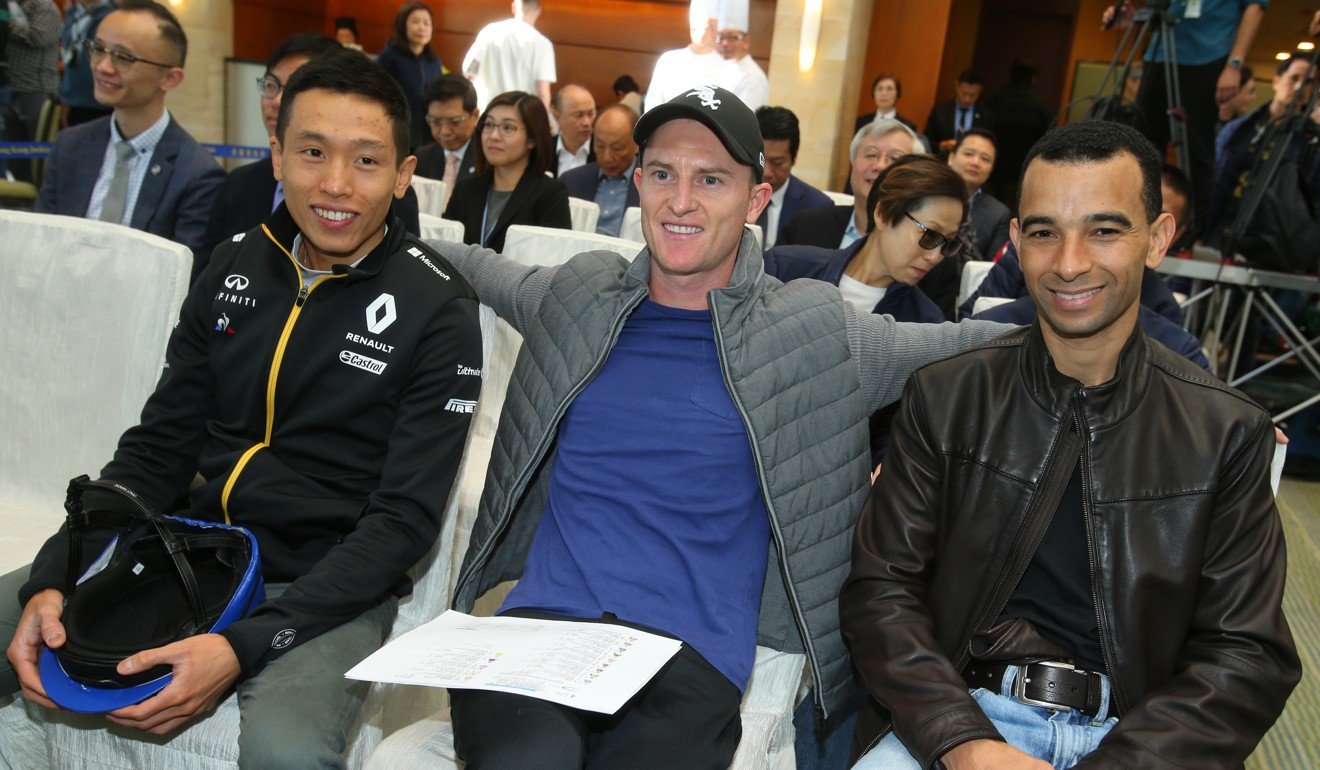 Vincent Ho (left), Zac Purton and Joao Moreira at Monday’s IJC draw.