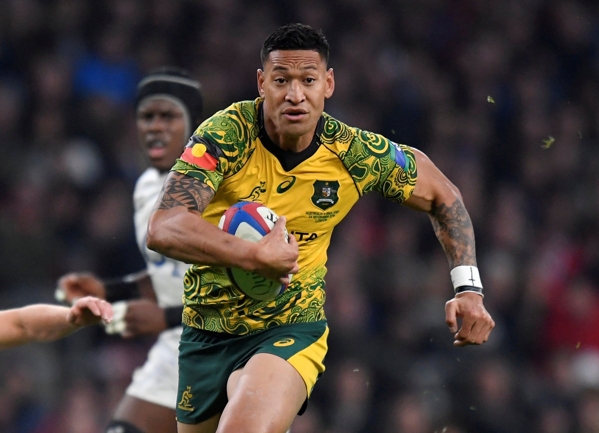 Israel Folau has settled out of court, after threatening to sue Rugby Australia for dismissing him for his religious beliefs. Photo: Reuters