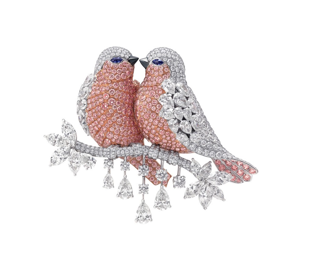 Graff’s pink and white diamond lovebird brooch is part of its range of animal-inspired designs. Photo: Graff