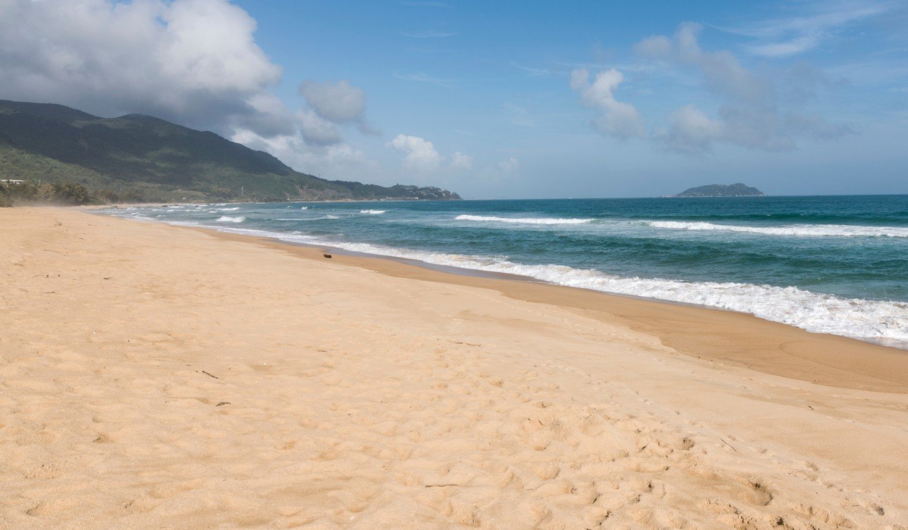 Perfume Bay, located near Riyue Bay, is one of Hainan’s more than 60 world-class beaches. Photo: Shutterstock/HelloRF Zcool