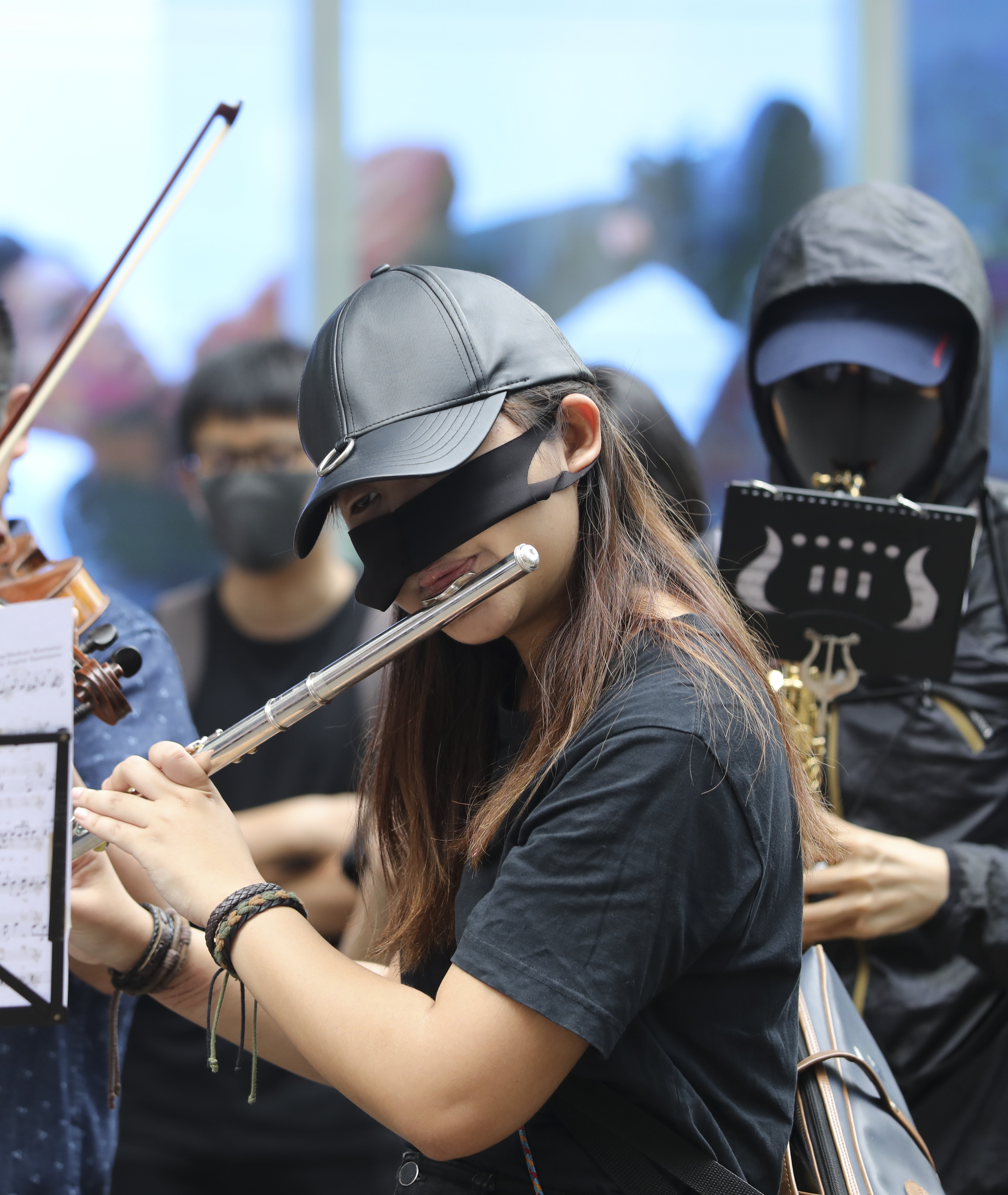 A lunchtime anti-government sing-along protest in Mong Kok on October 18. Photo: Dickson Lee