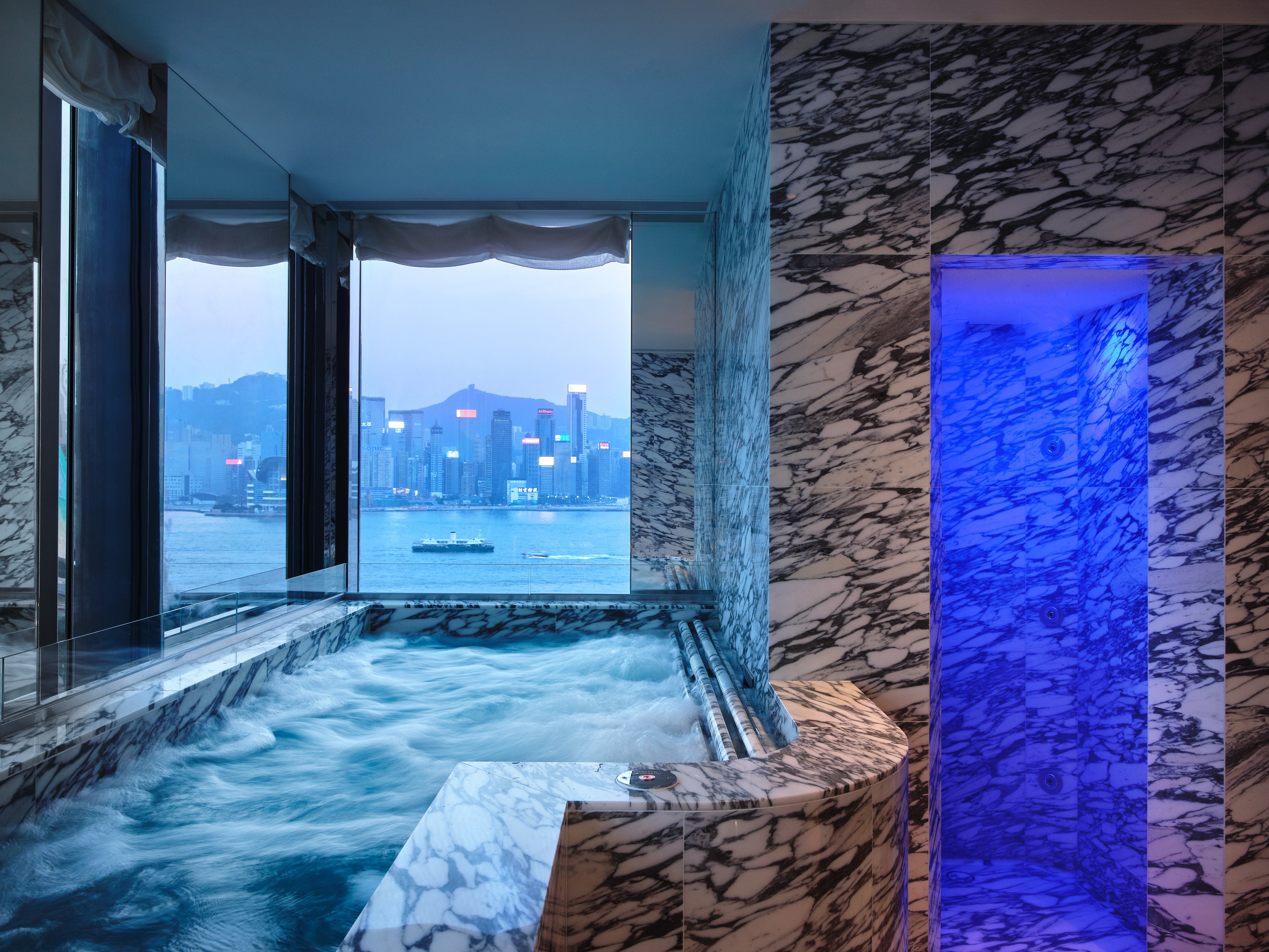 Book a stay at the Rosewood Hong Kong’s new Asaya Lodges retreat and you can enjoy access to the hotel spa's hydrotherapy rooms. Photo: Rosewood Hong Kong