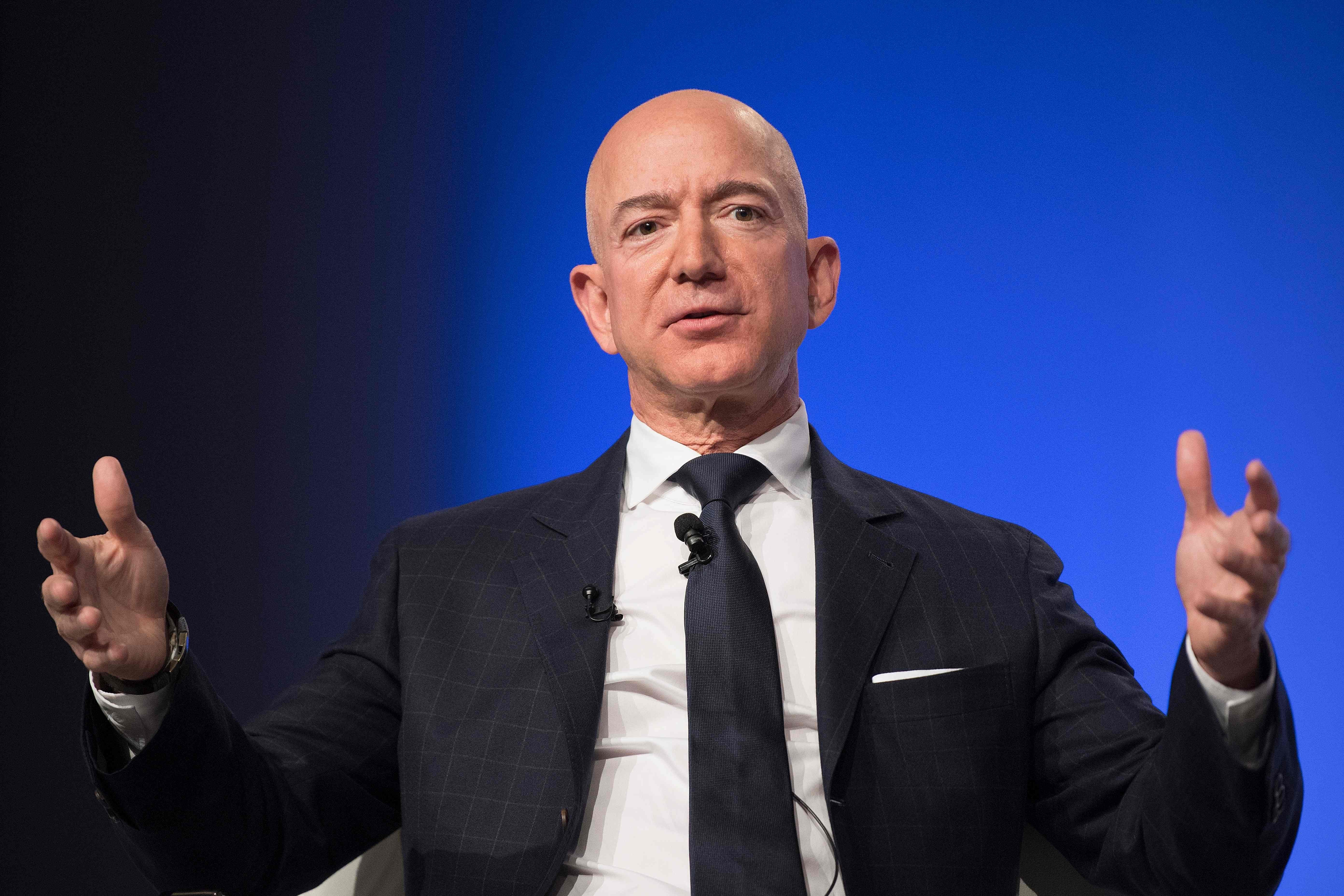How Jeff Bezos Became One of the World's Richest People