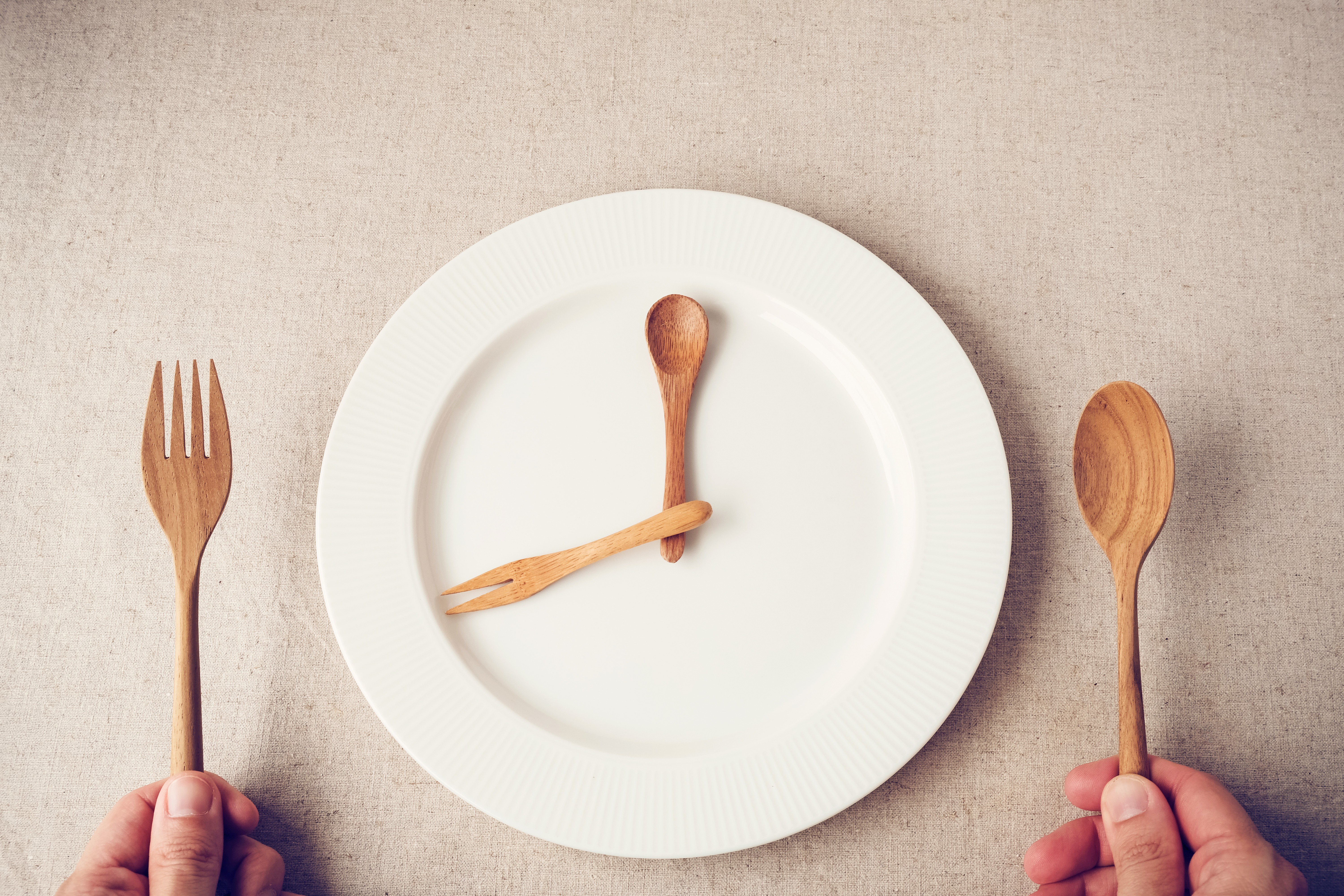 Intermittent fasting might be better than regular dieting. Photo: Shutterstock