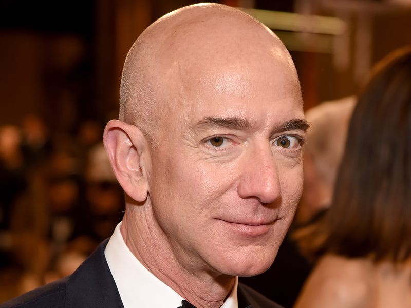 Jeff Bezos got slammed after Amazon’s US$690,000 donation to the Australian wildfire recovery. He earns that much in 5 minutes. Photo: Getty/Michael Kovac