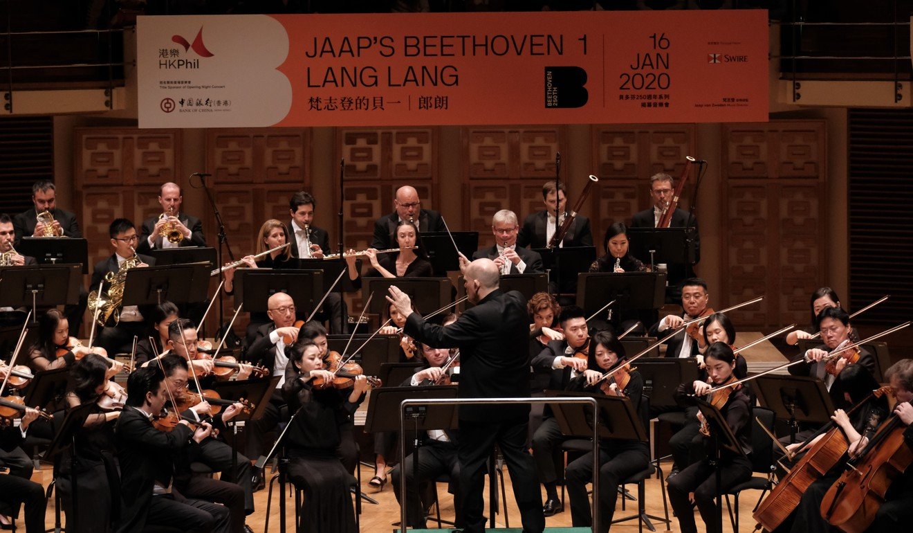 Chinese Pianist Lang Lang Entertains In Beethoven Concerto With HK Phil ...