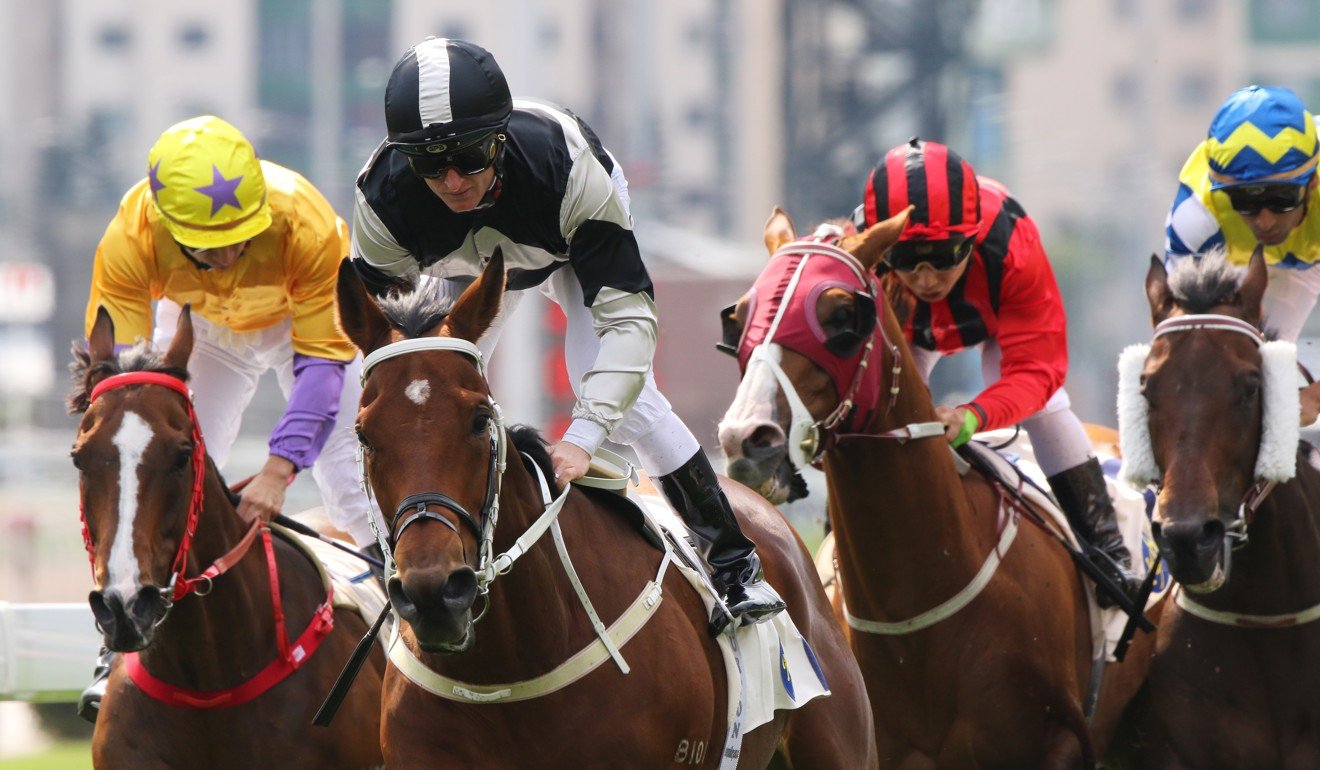 Exultant wins under Zac Purton at Sha Tin.