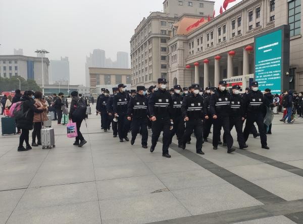 The same bureaucracy that allowed 5 million people to leave Wuhan before the lockdown, spreading the coronovirus abroad, is also enforcing an effective lockdown in the city. Photo: Weibo