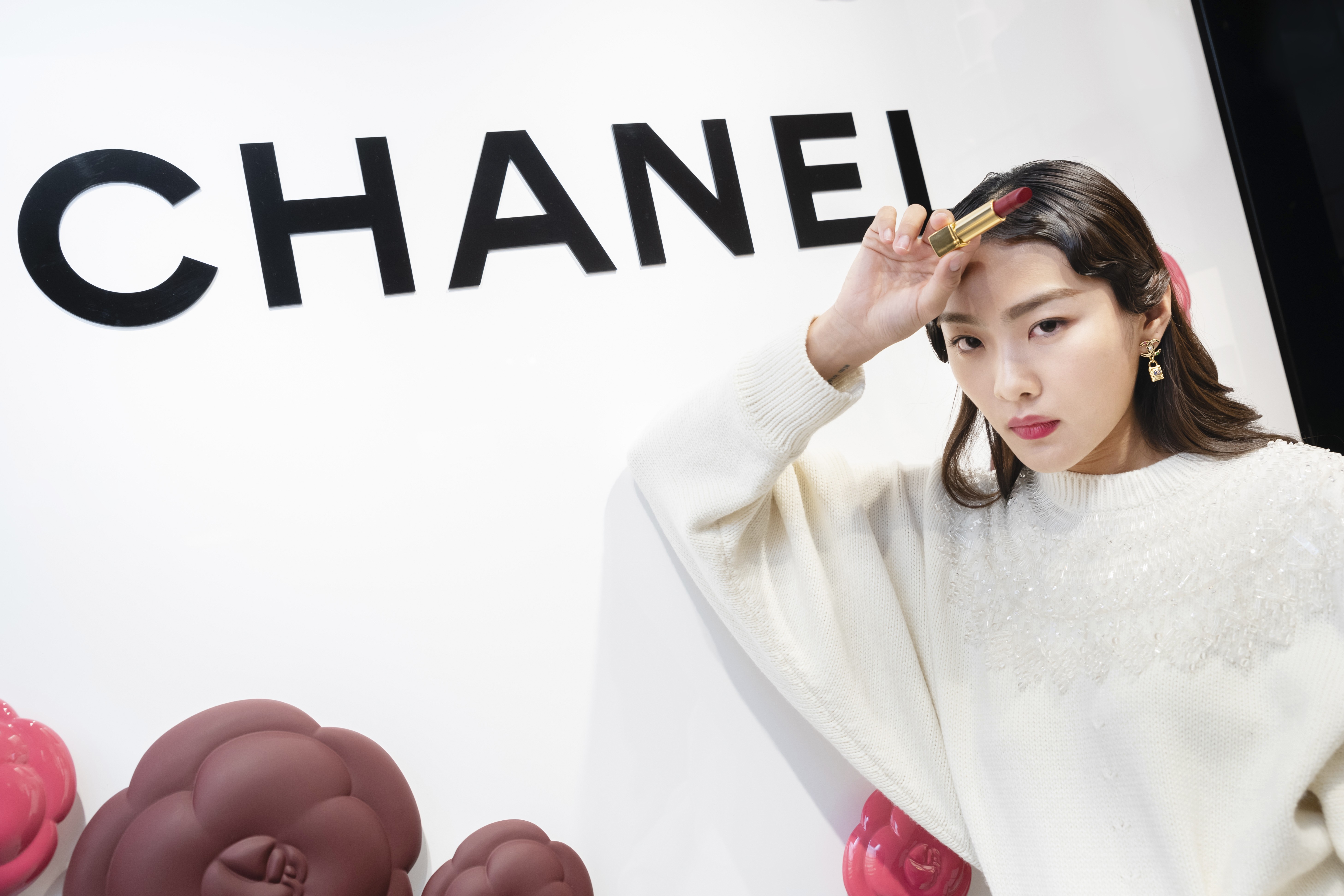 Inside Hong Kongs Chanel Factory 5 Beauty PopUp  WindowsWear