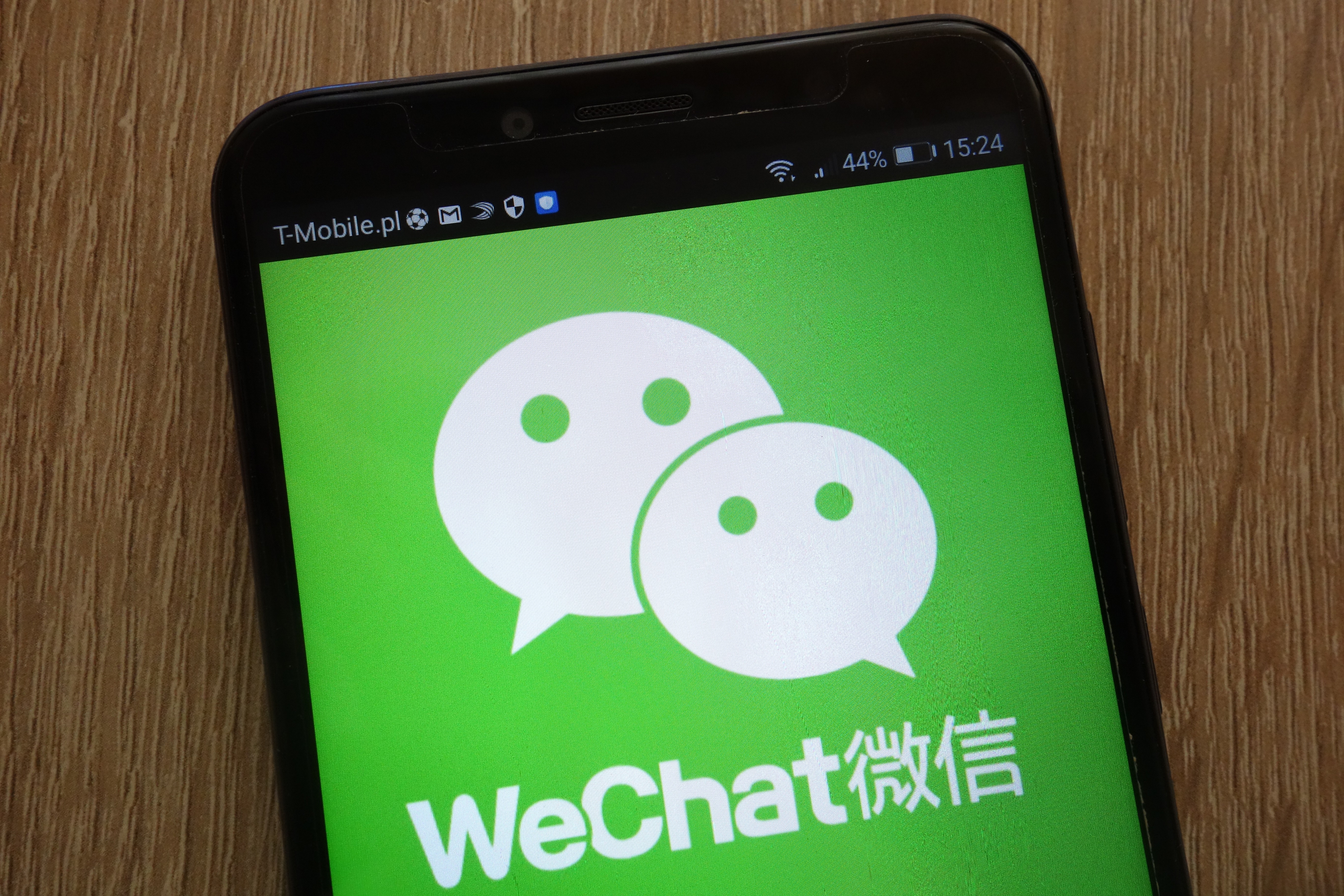 The Chinese WeChat social media platform has become a freewheeling arena for political discourse in Canada. Photo: Shutterstock